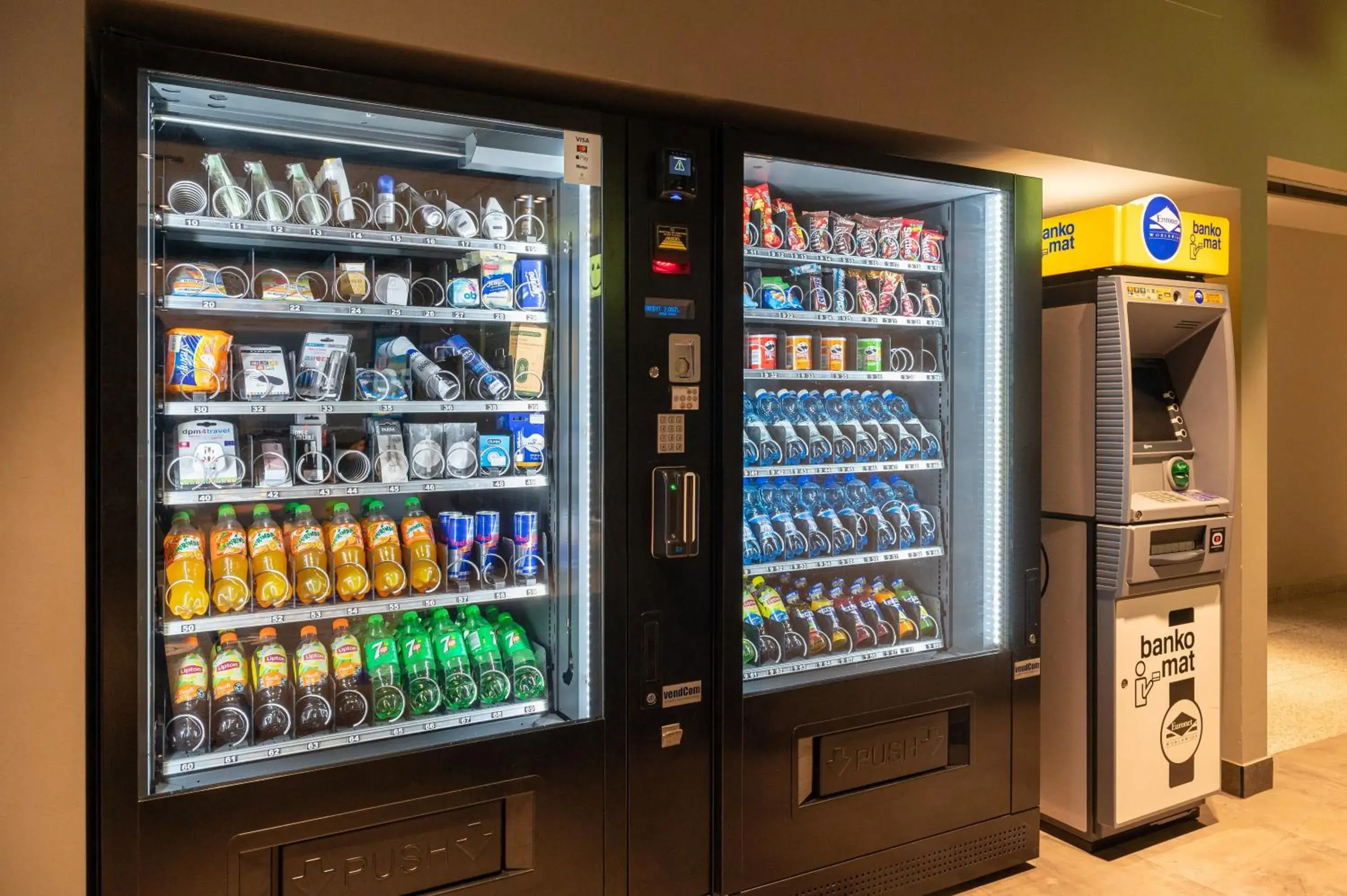 vending machine, Supermarket/Shops in a&o Warsaw Wola