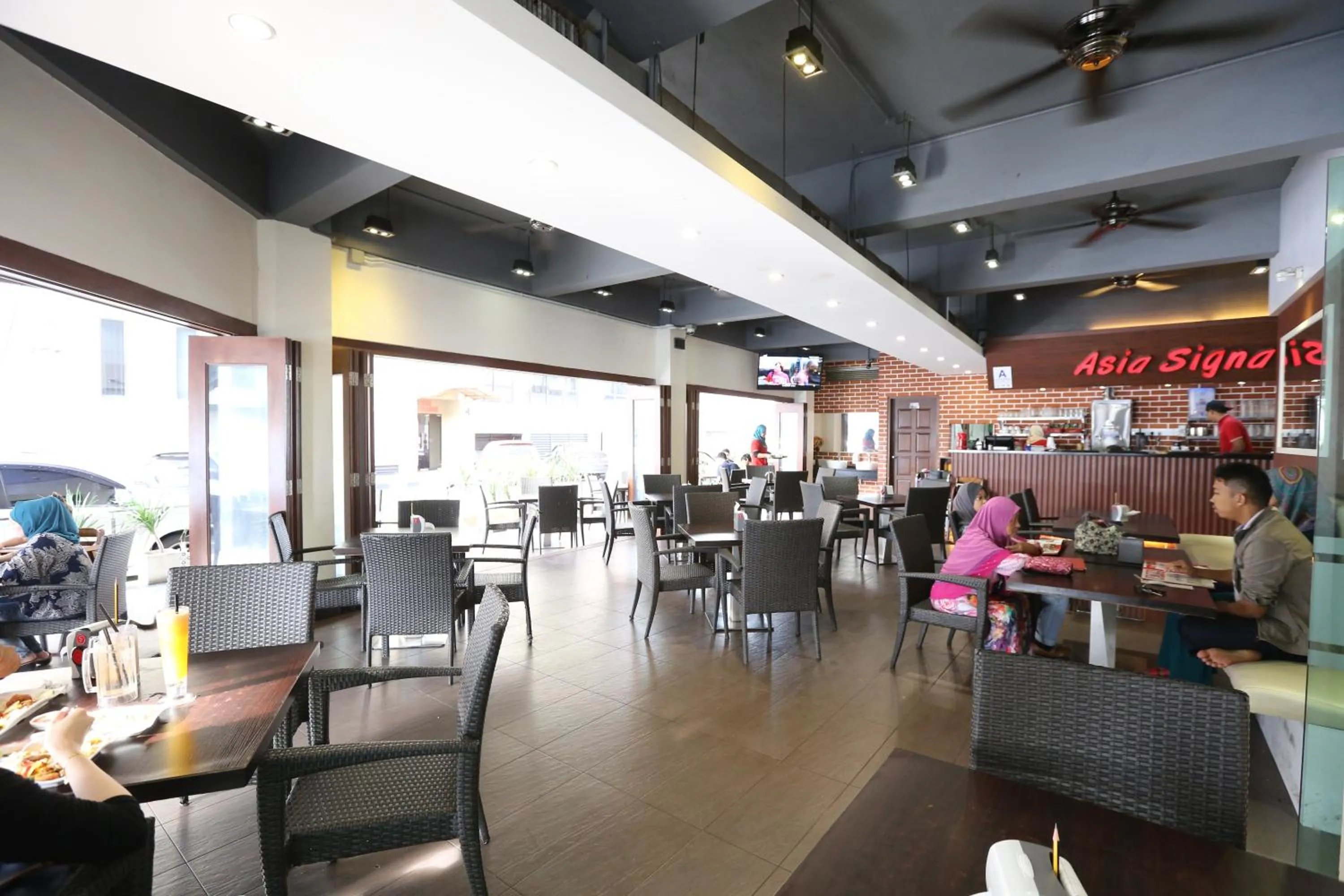 Restaurant/Places to Eat in Asia Premium Hotel Kuala Terengganu