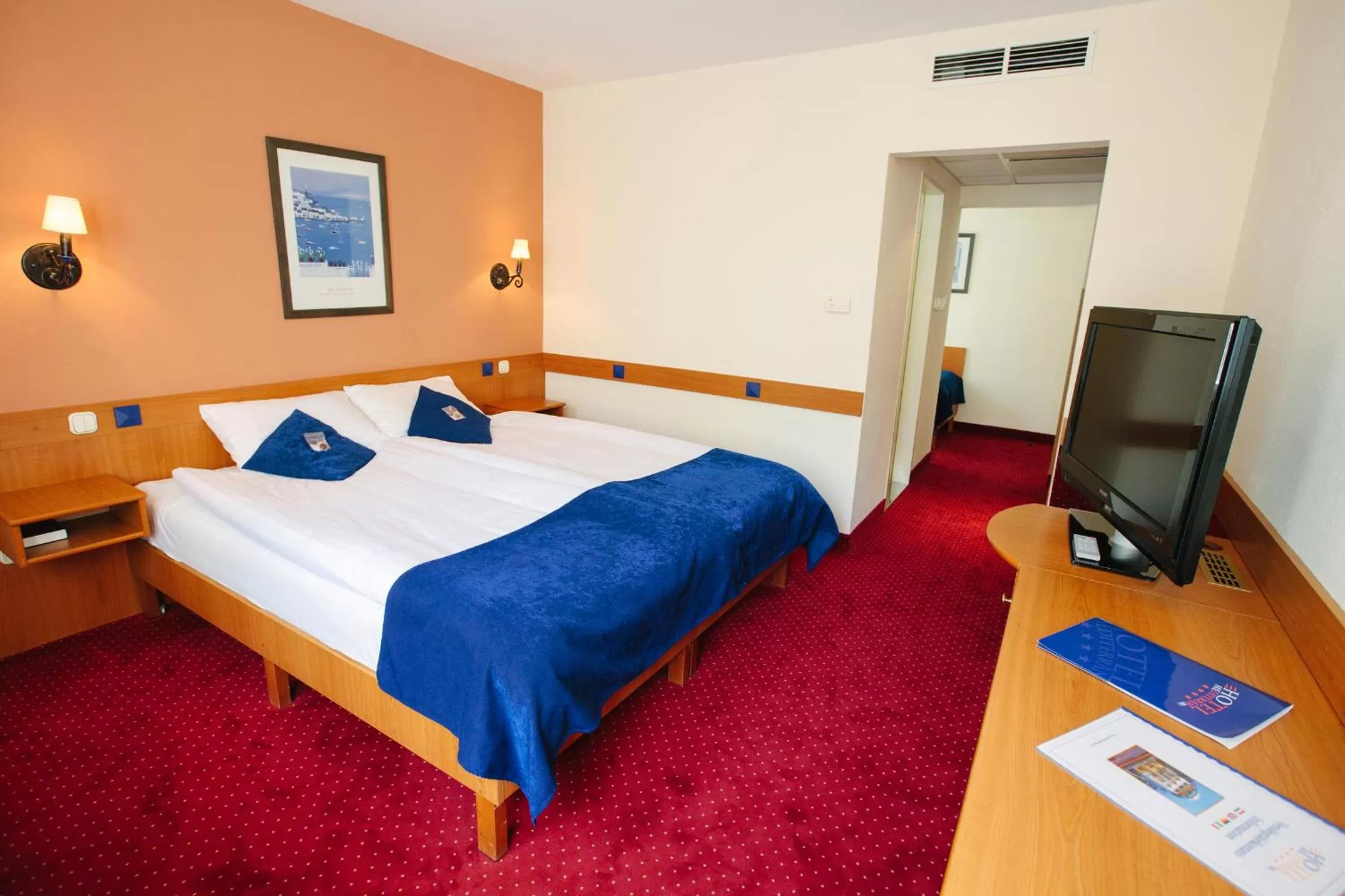 Photo of the whole room, Bed in Hotel Mediterran