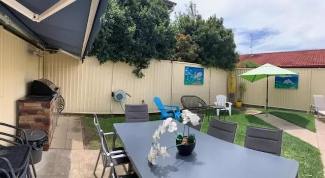 Golden Beach Motor Inn, Caloundra