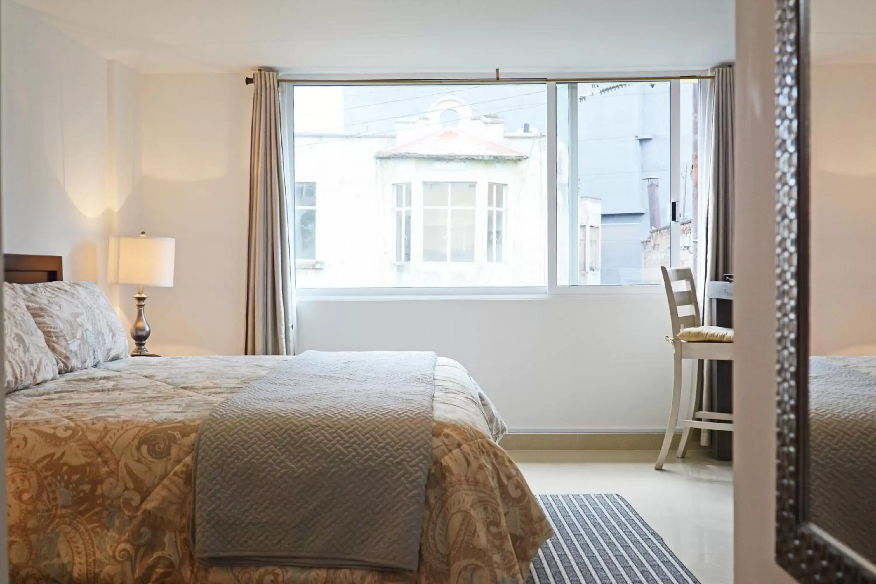 Bed, Room Photo in Suites 259 Condesa