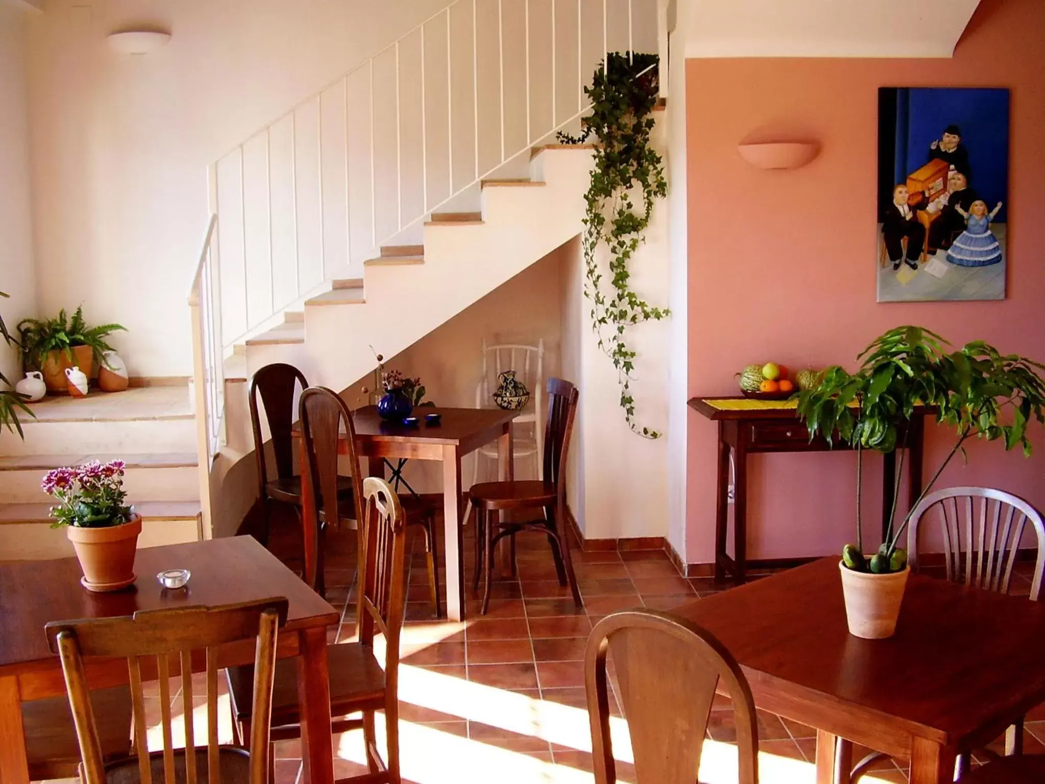 Dining area, Restaurant/Places to Eat in Sharíqua