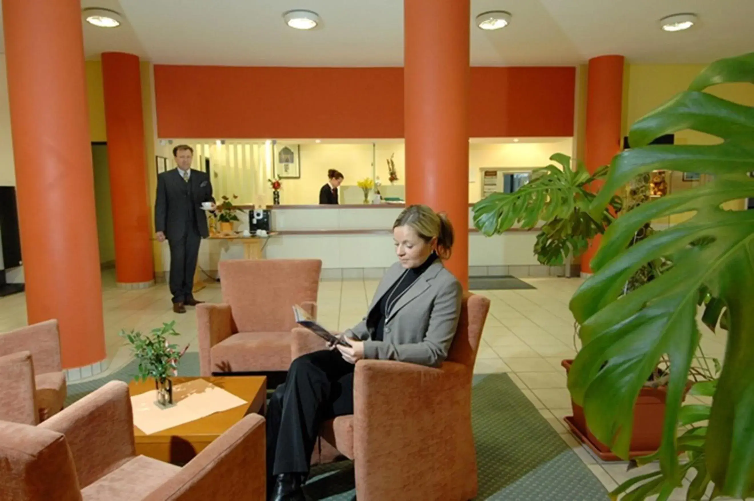 Lobby or reception, Lobby/Reception in AMBER HOTEL Chemnitz Park