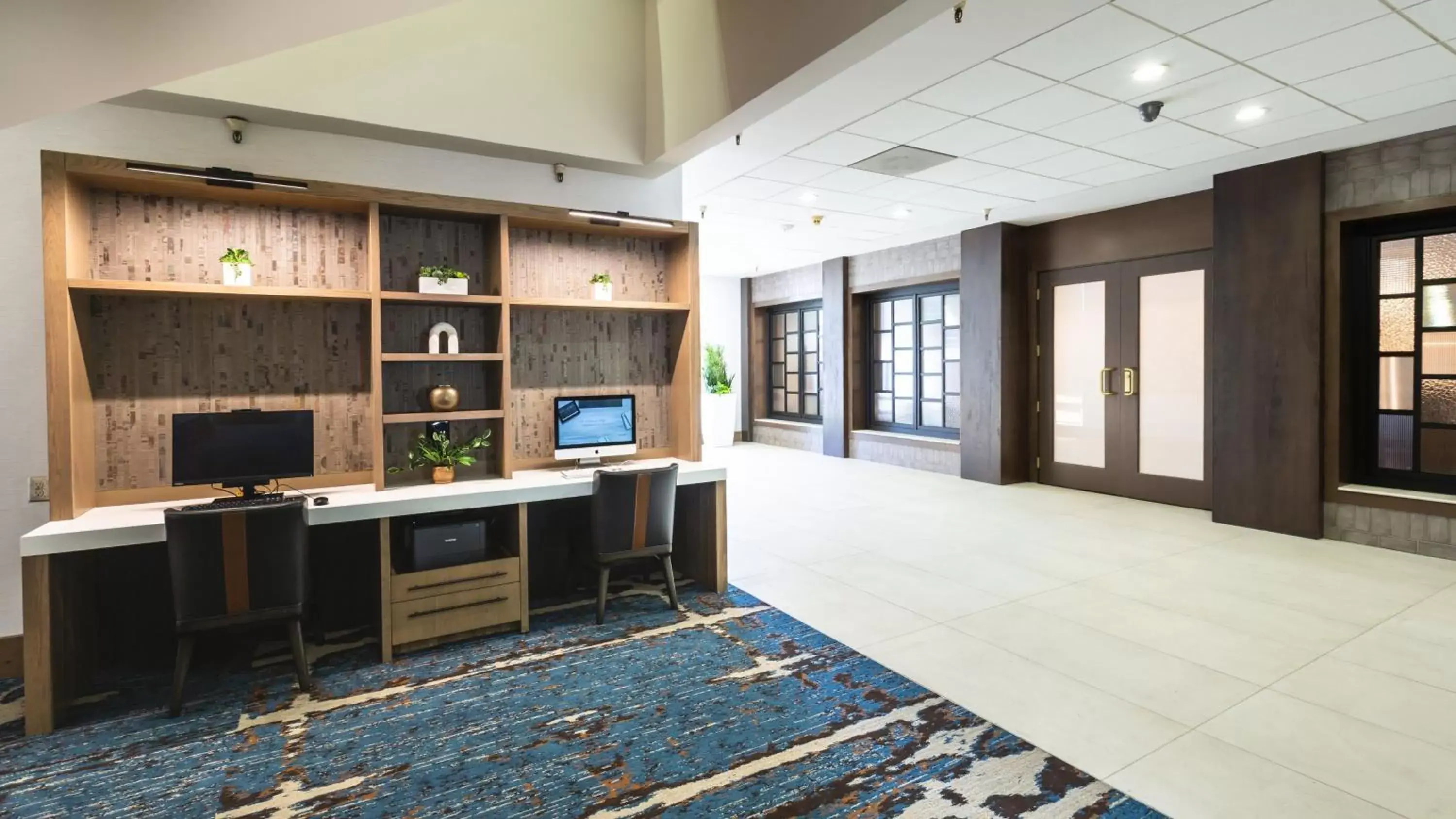 Business facilities in Holiday Inn San Jose-Silicon Valley, an IHG Hotel