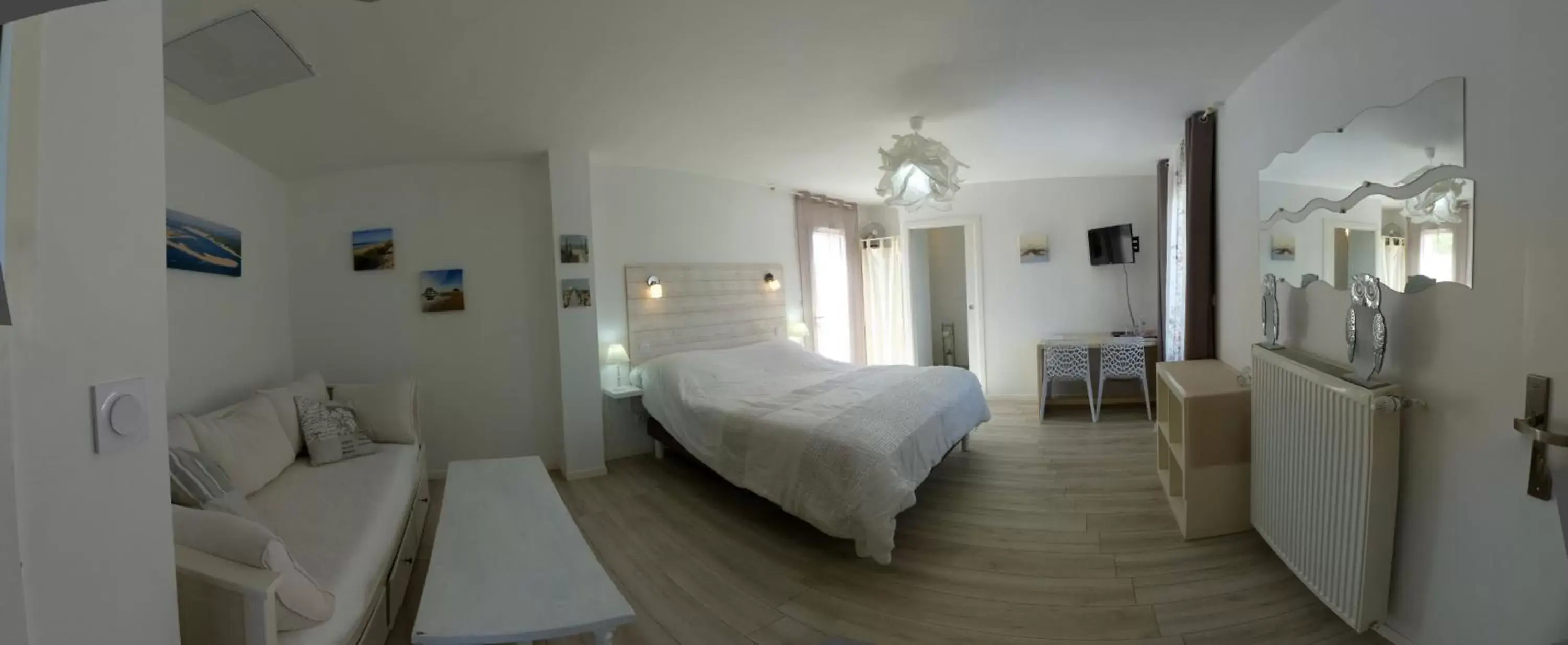 Photo of the whole room, Bed in Maison Lucilda