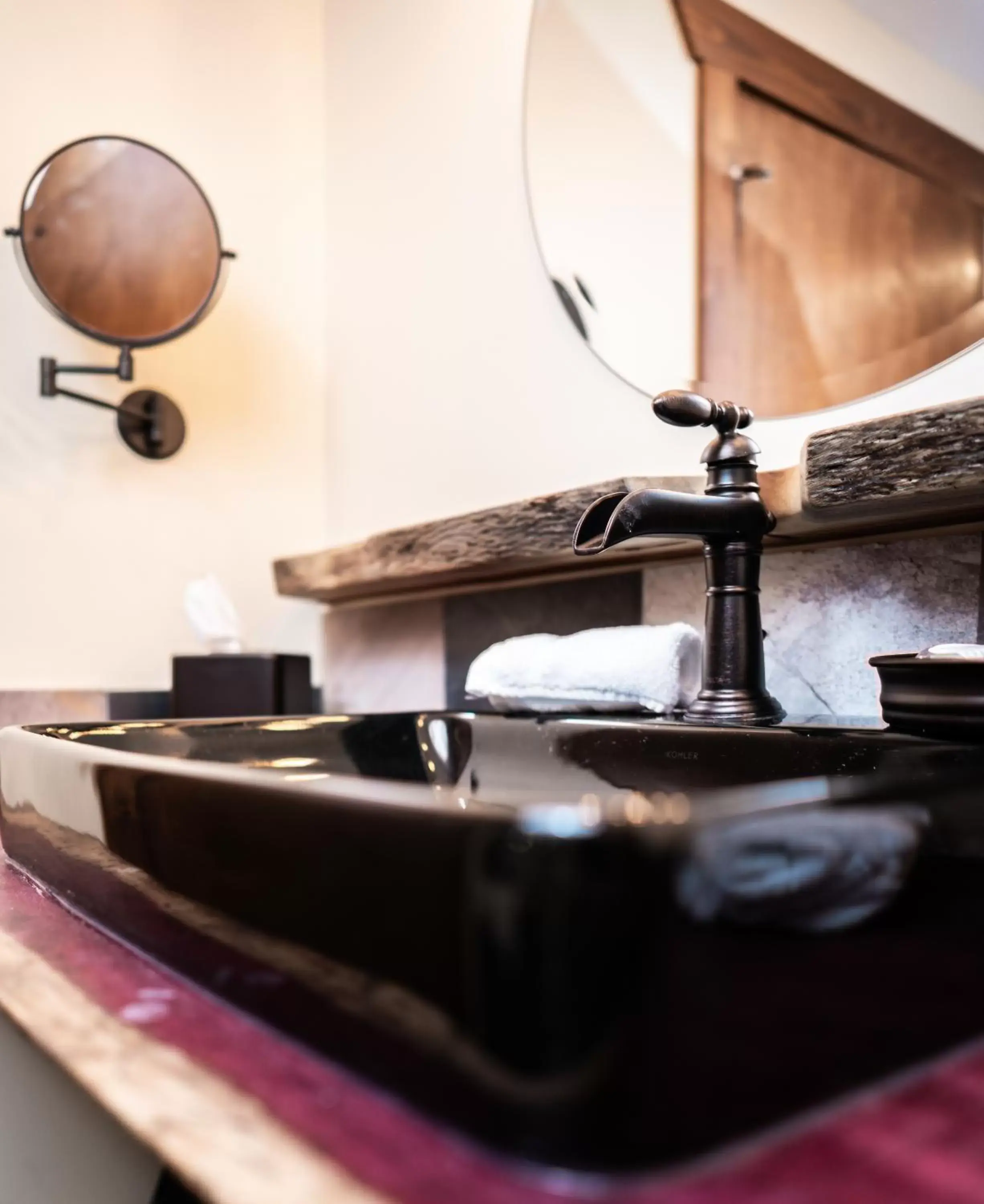 Bathroom in The Horton Hotel