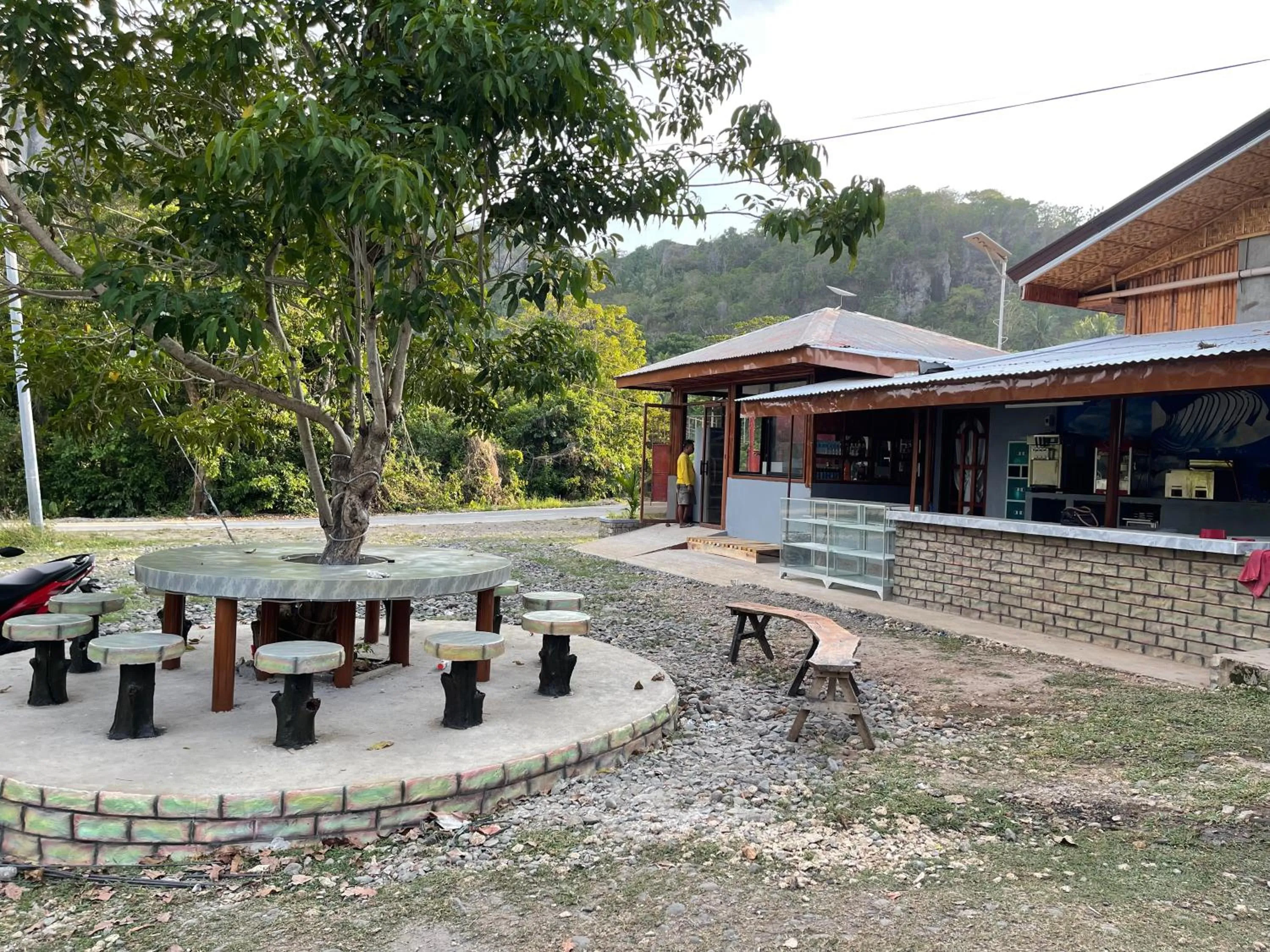 Seating area in Gratum Beach Resort