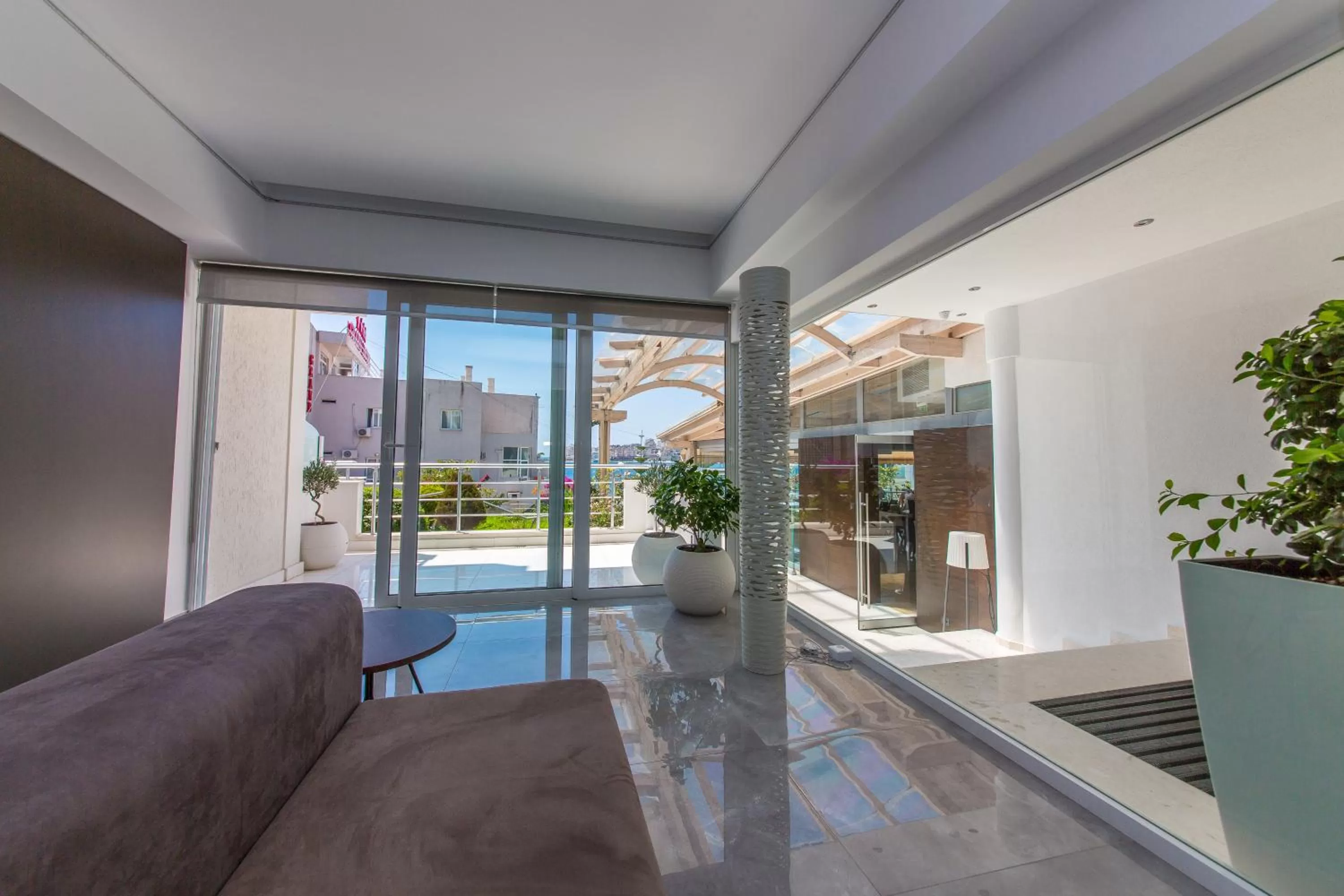 Lobby or reception in Hotel Agimi