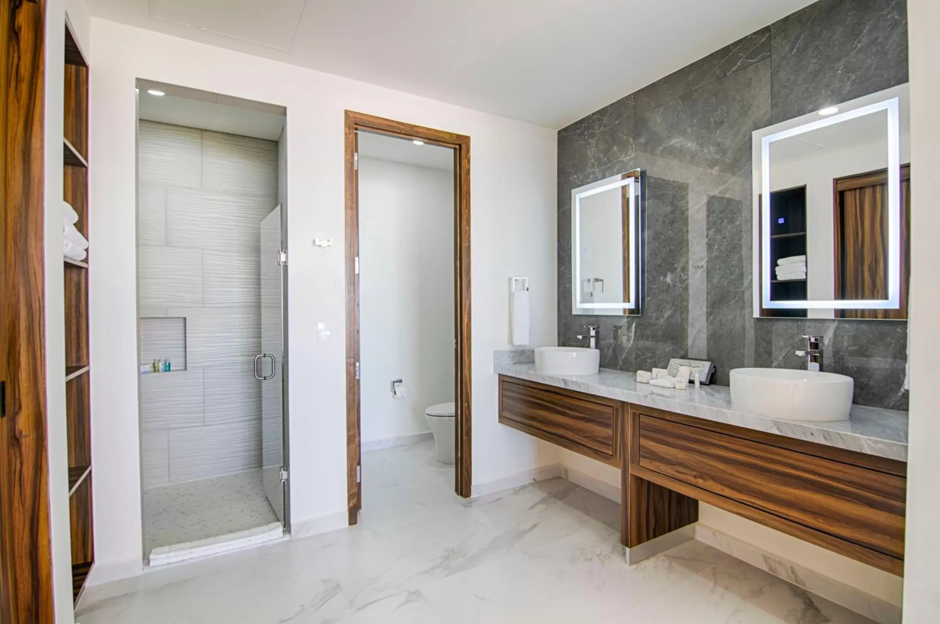 Bathroom in Casa Blanca Golf Villas