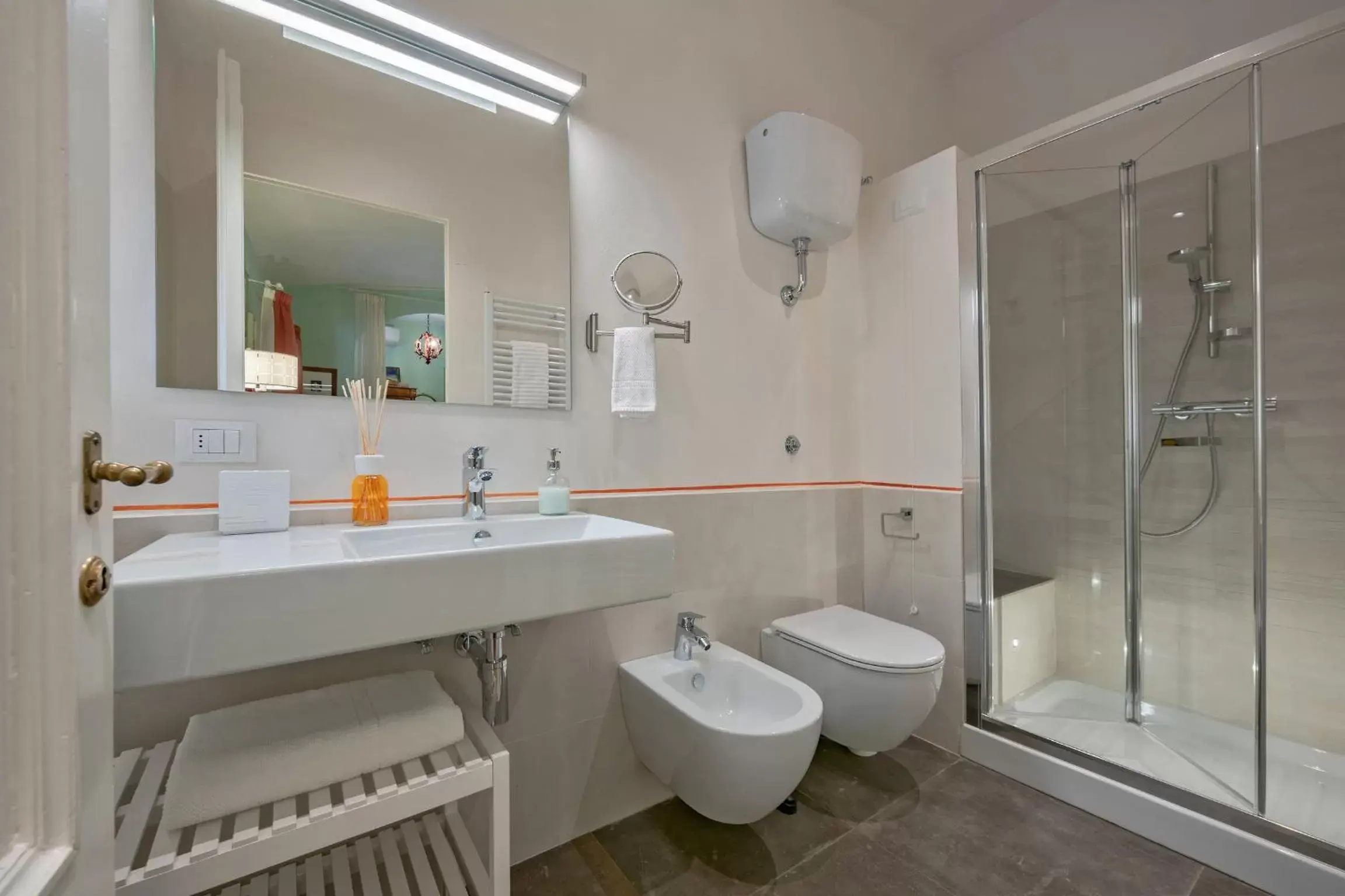 Bathroom in Drom Florence Rooms & Apartments