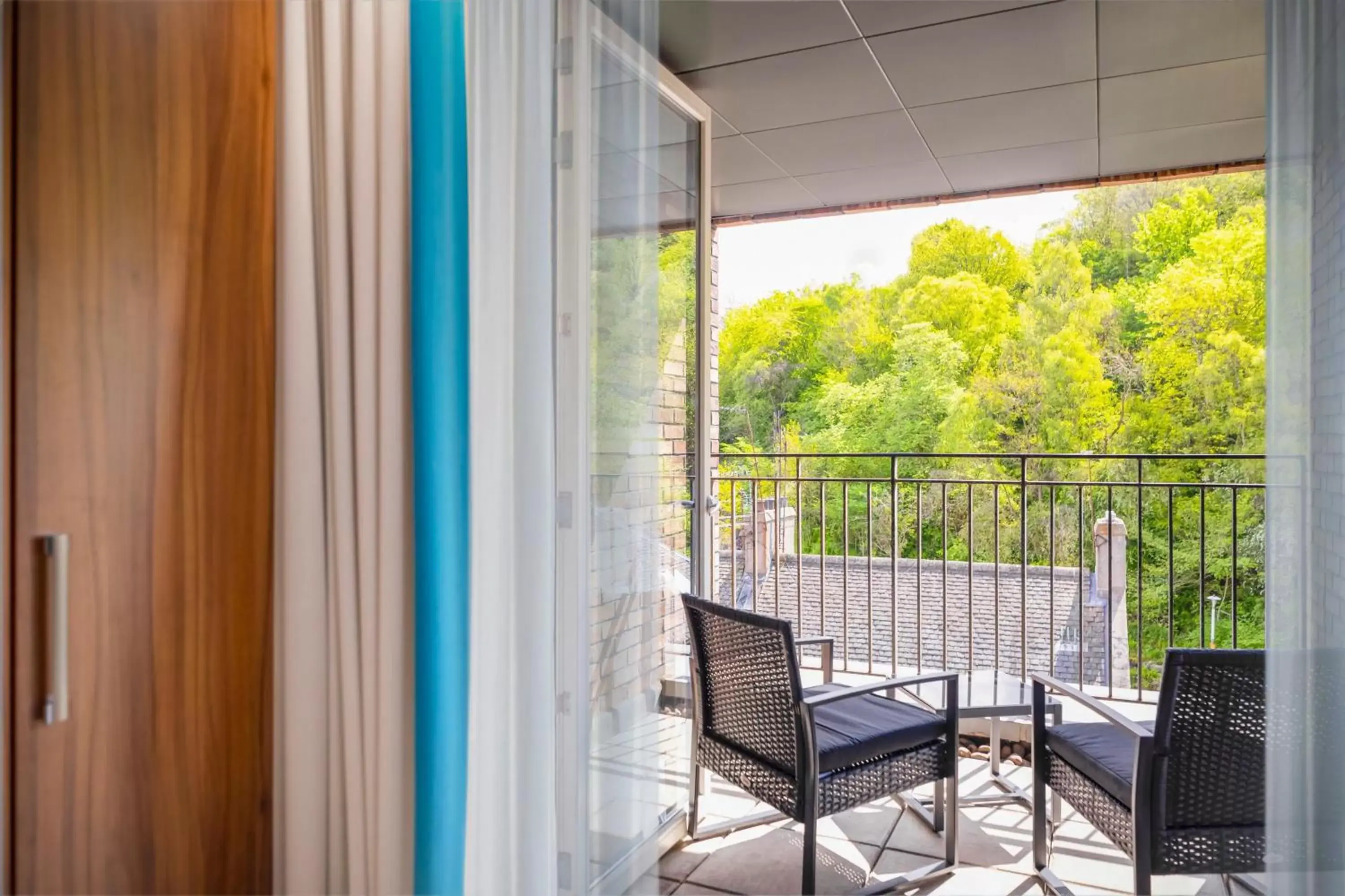 Photo of the whole room, Balcony/Terrace in Courtyard by Marriott Edinburgh
