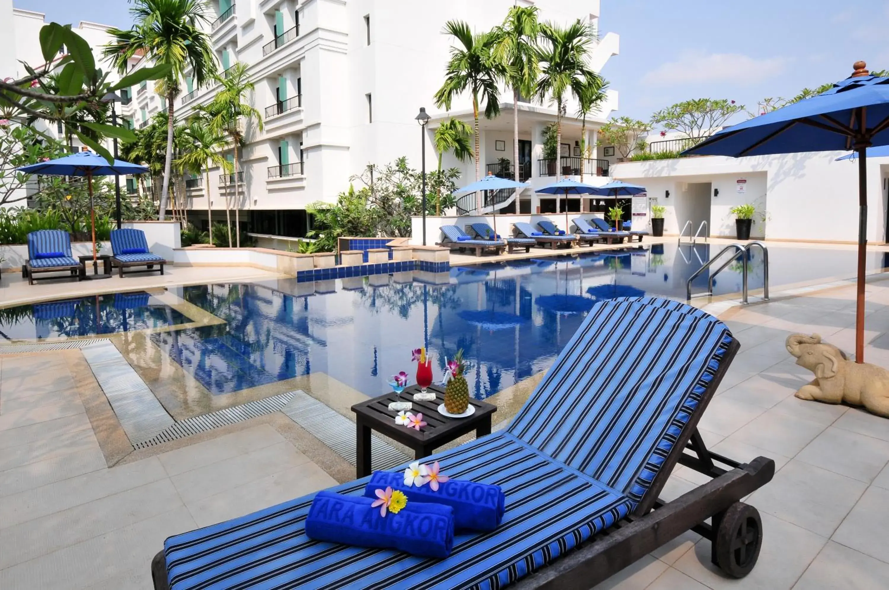 Swimming pool in Tara Angkor Hotel Swimming pool in Tara Angkor Hotel