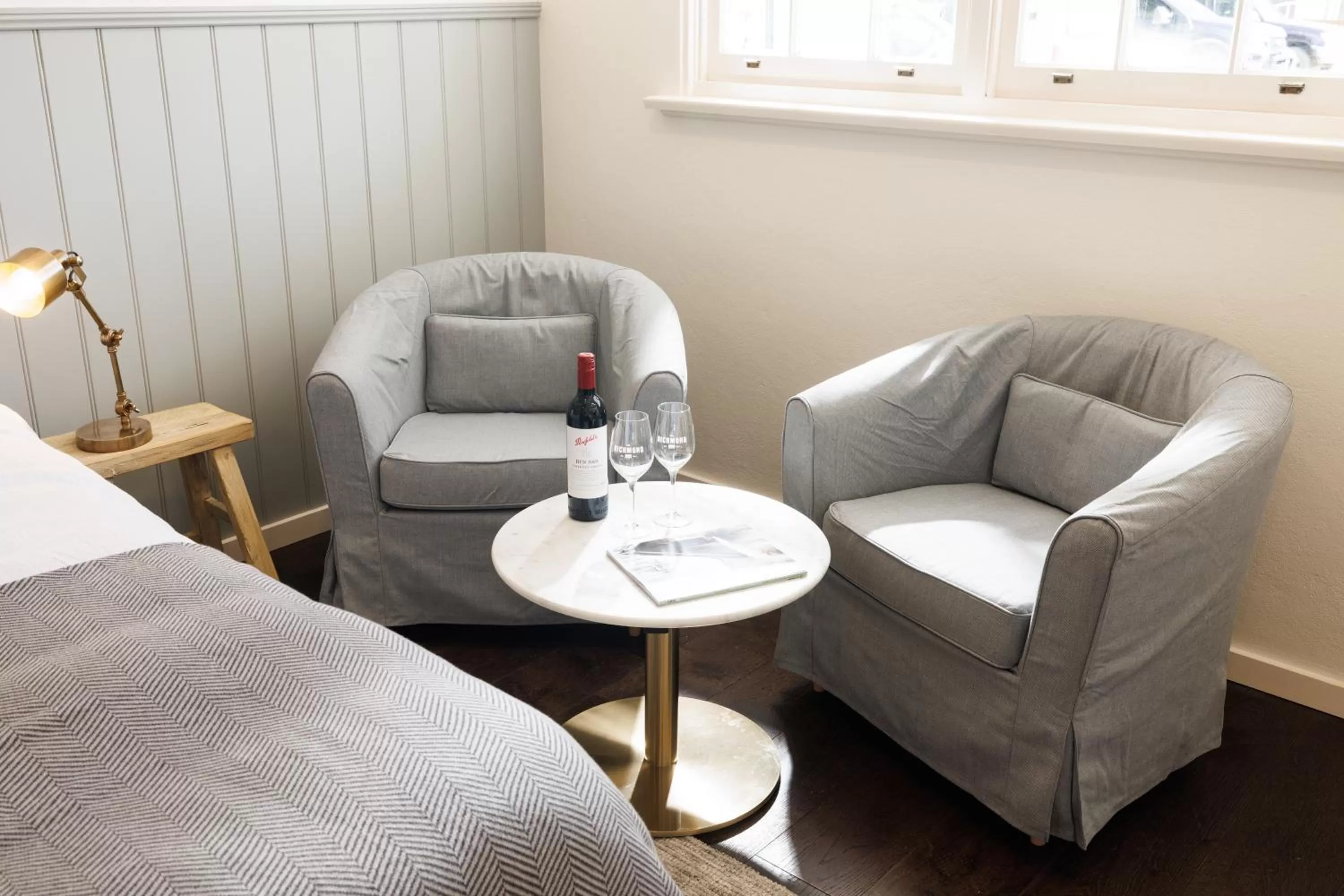 Seating area in Richmond Inn