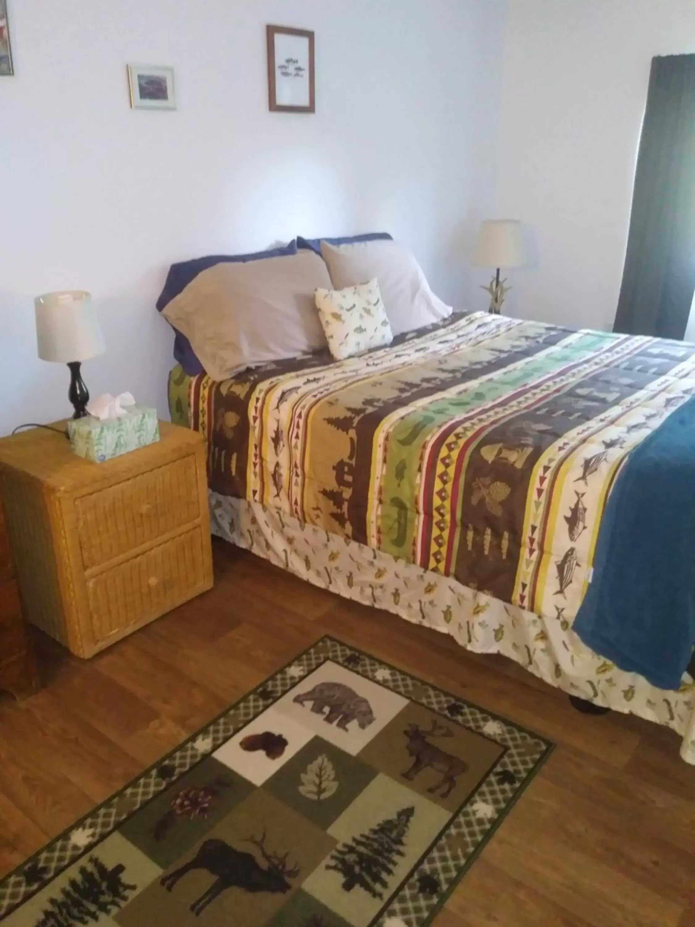 Photo of the whole room, Bed in Whispering Winds Retreat B&B