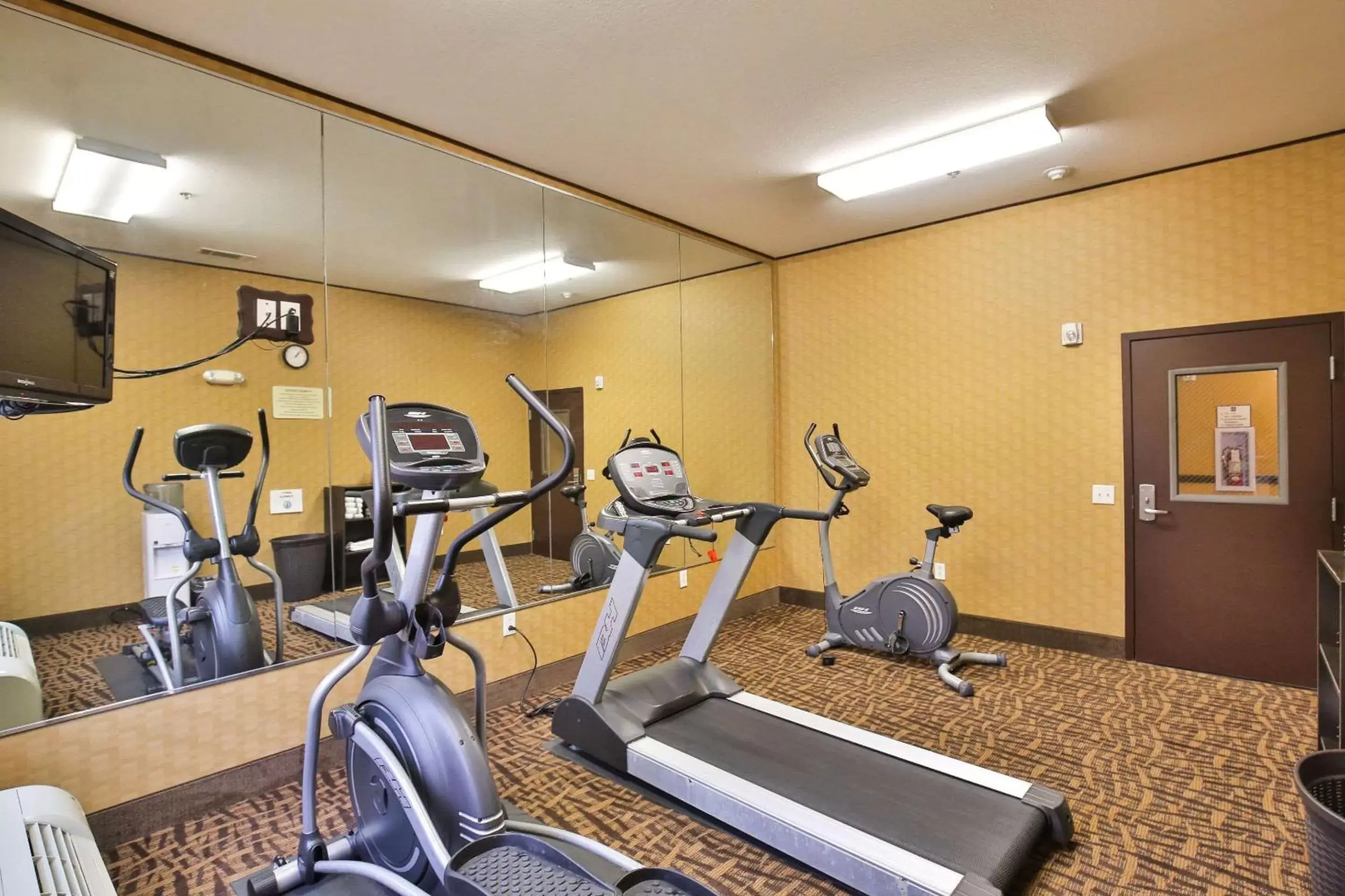 Fitness centre/facilities, Fitness Center/Facilities in Sleep Inn & Suites University