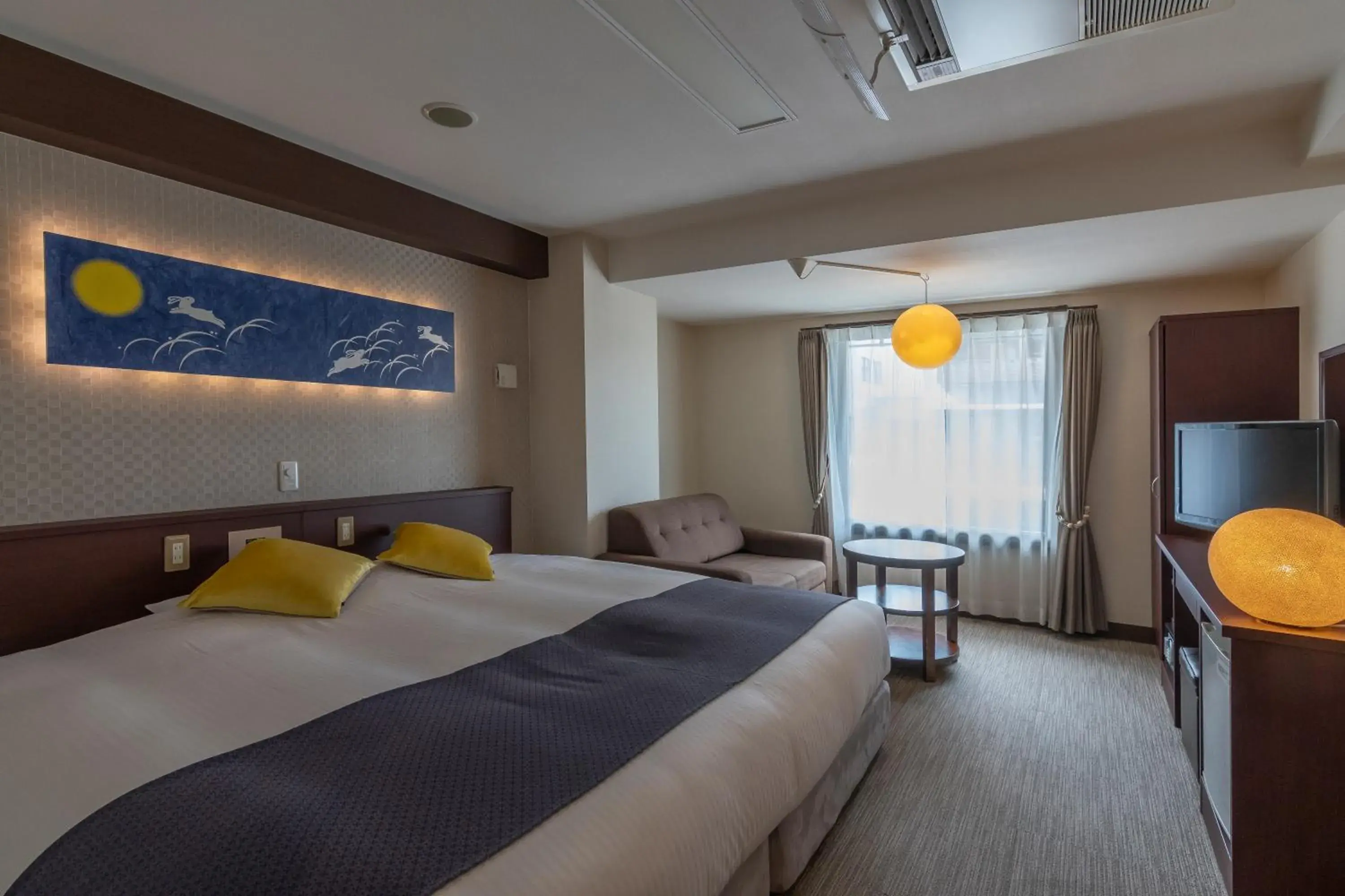 Bed in Kyoto Hana Hotel