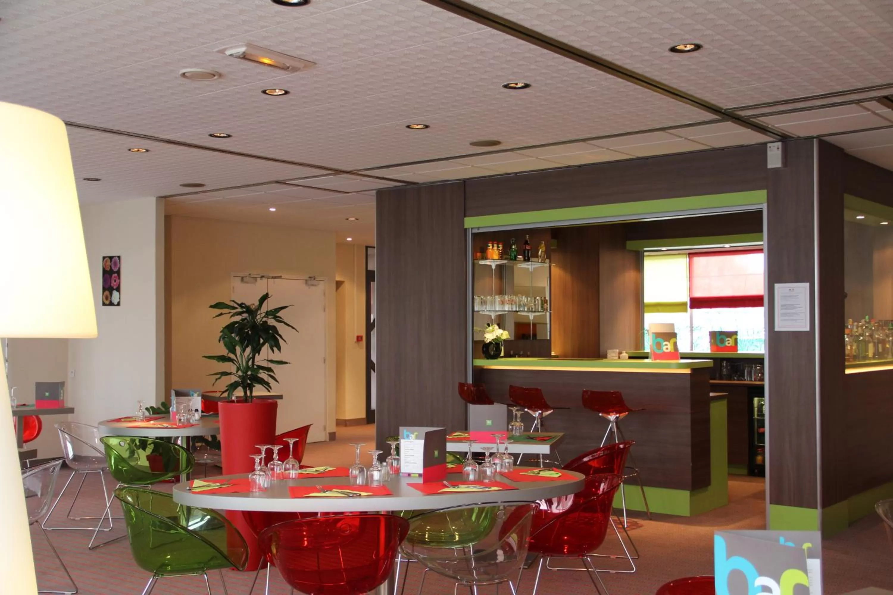 Restaurant/places to eat in ibis Styles Saint Dizier