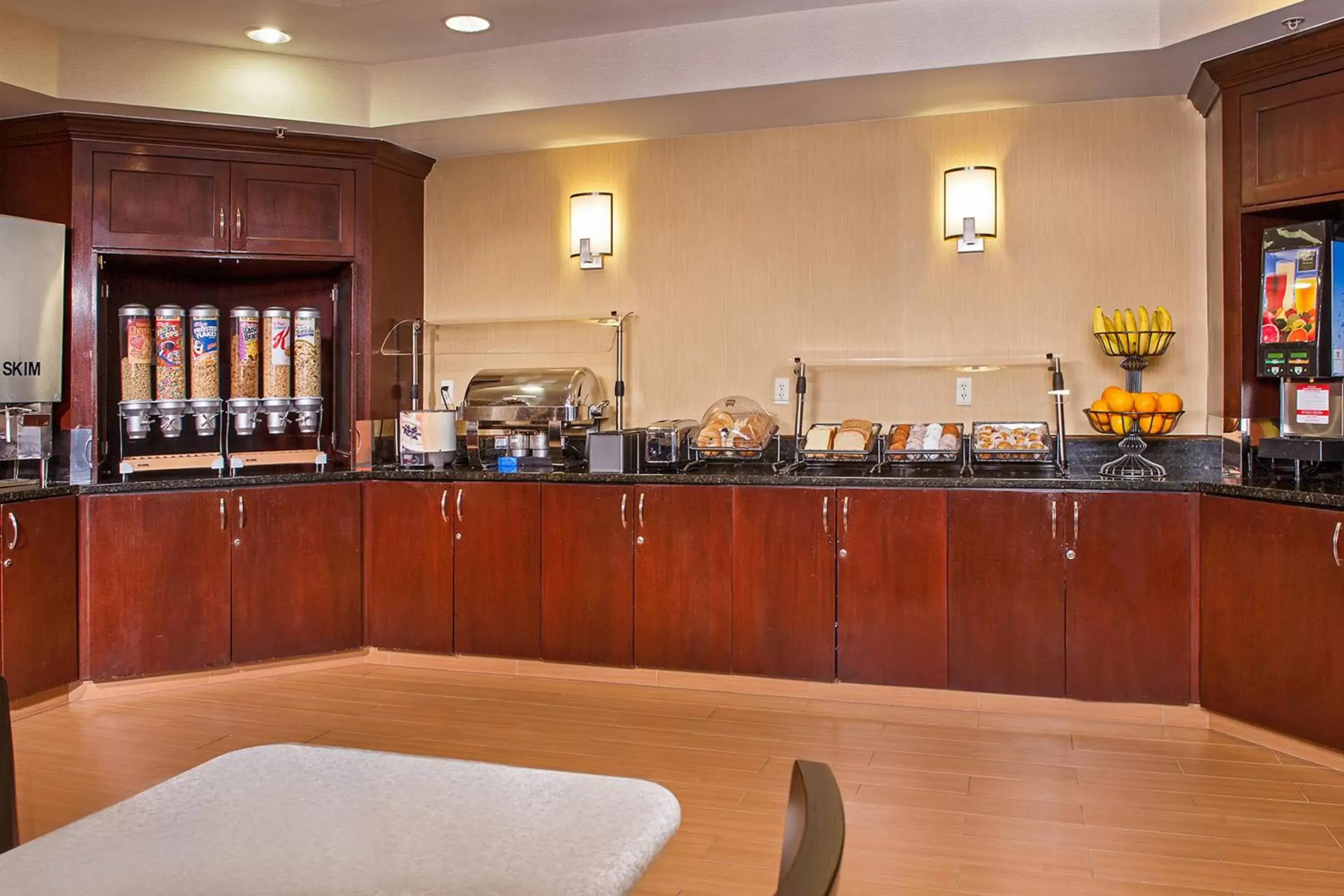 Breakfast, Restaurant/Places to Eat in SpringHill Suites Charlotte University Research Park