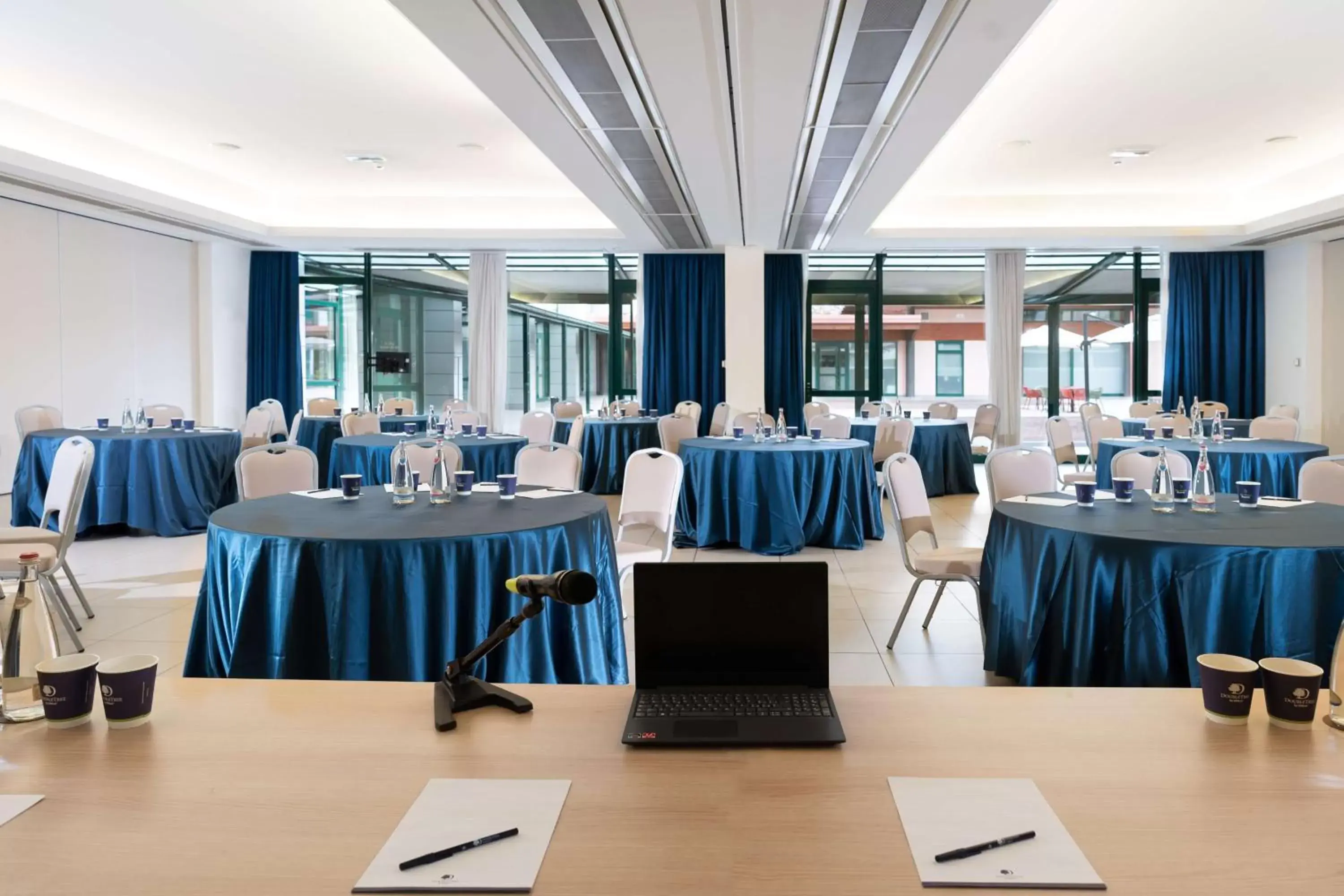 Meeting/conference room in Doubletree by Hilton Milan Malpensa Solbiate Olona