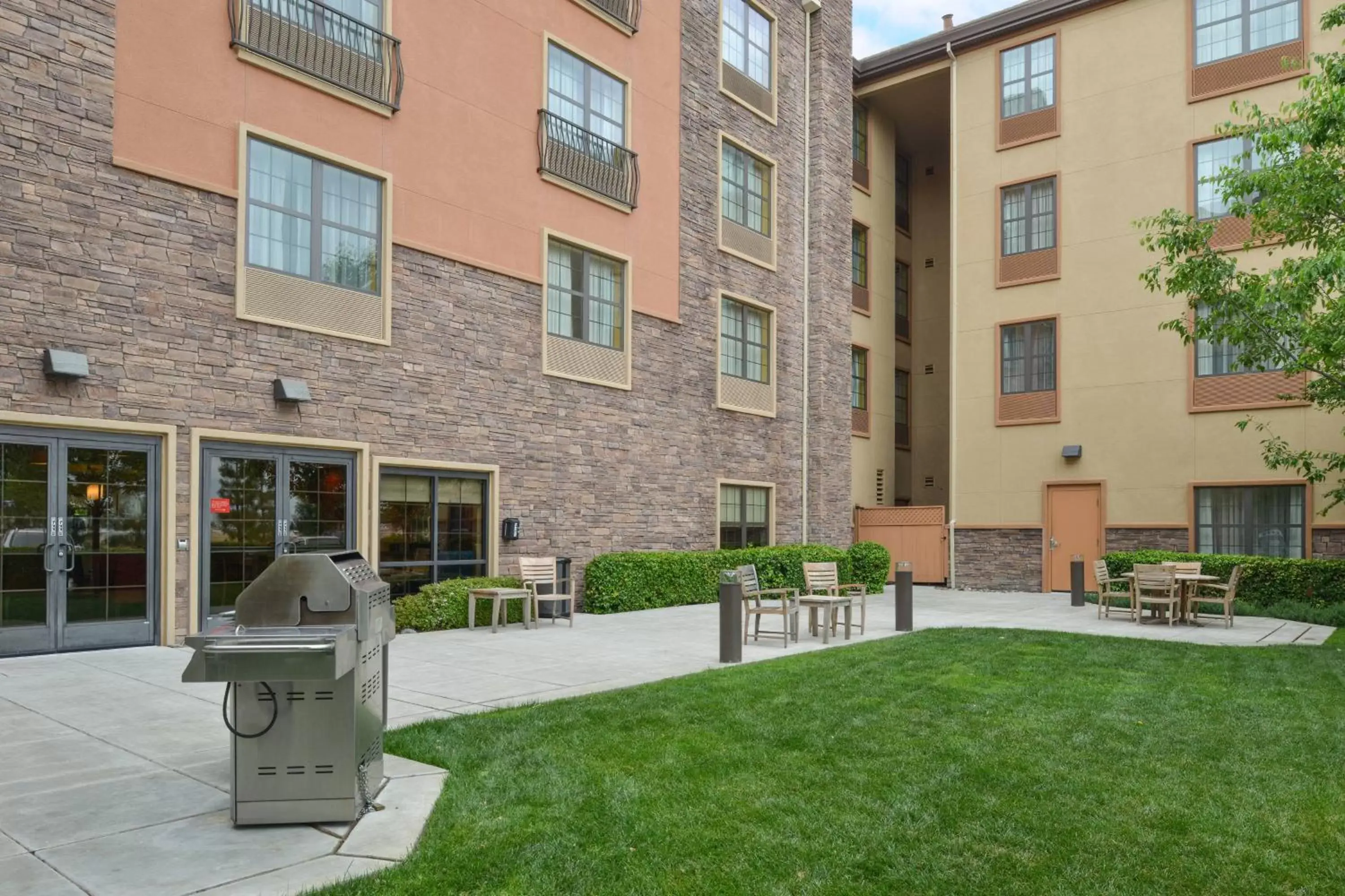 Property Building in TownePlace Suites by Marriott Sacramento Roseville