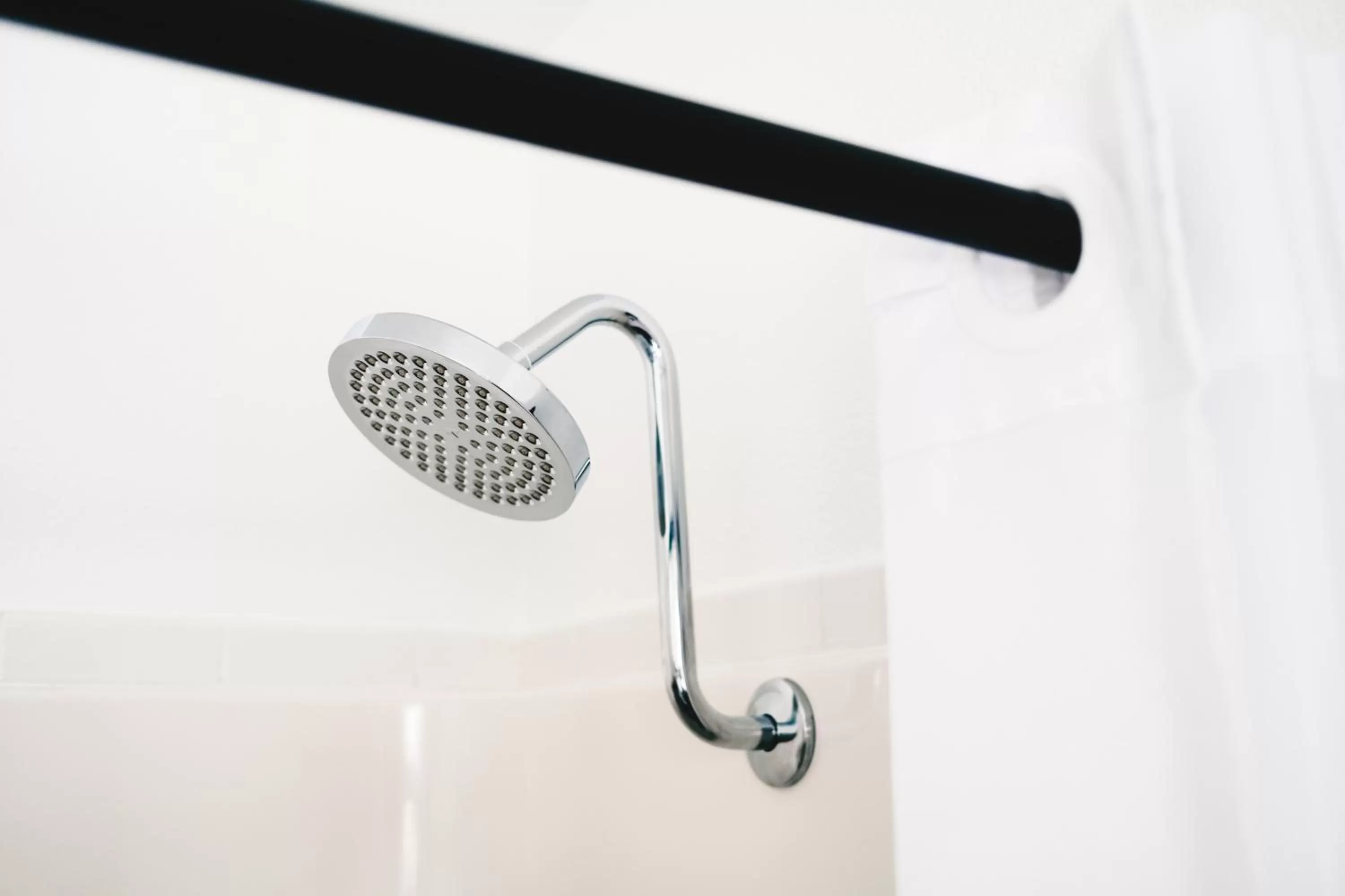 Shower in Jackalope Motor Lodge