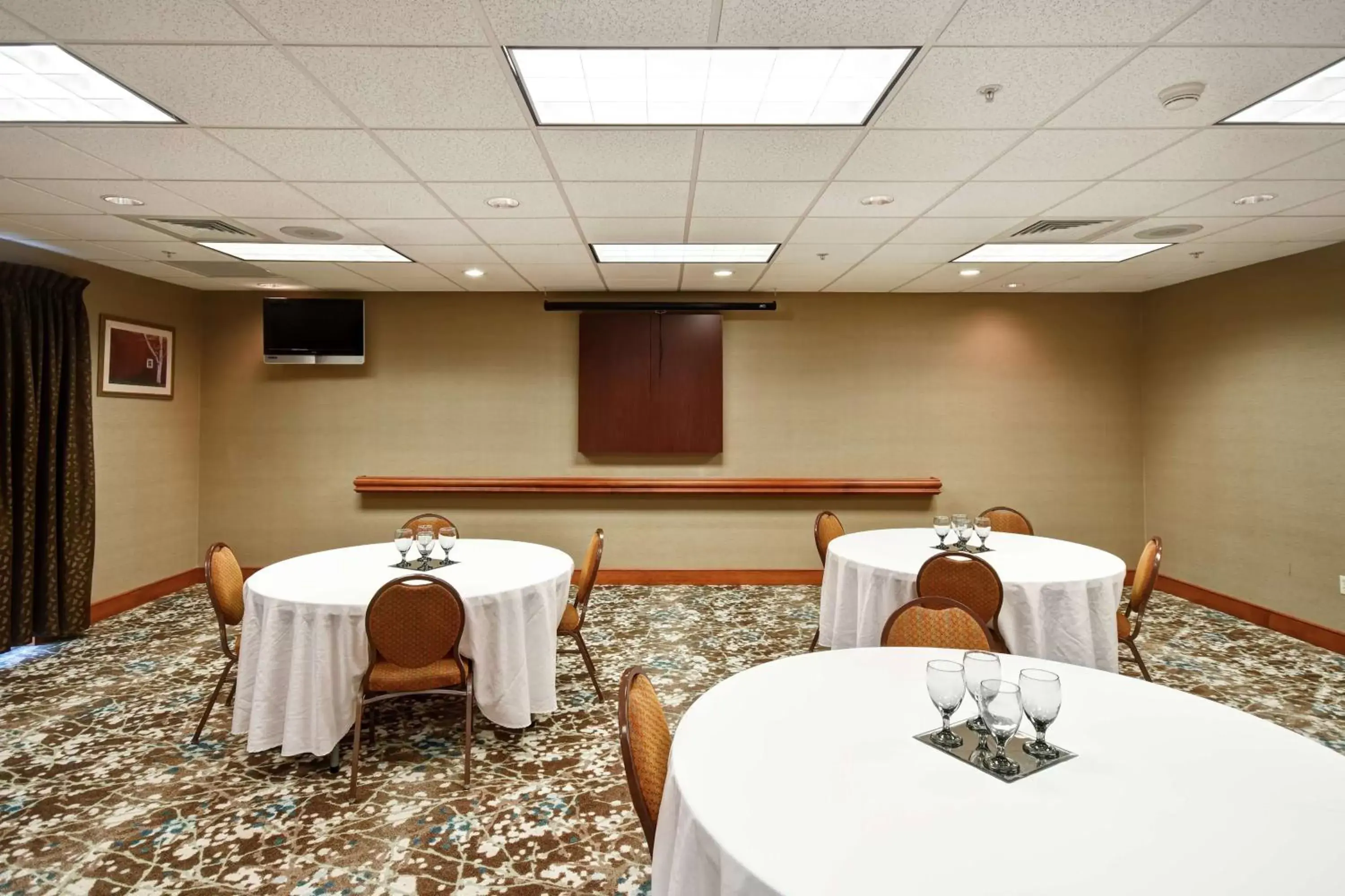 Meeting/conference room in Homewood Suites by Hilton Lancaster