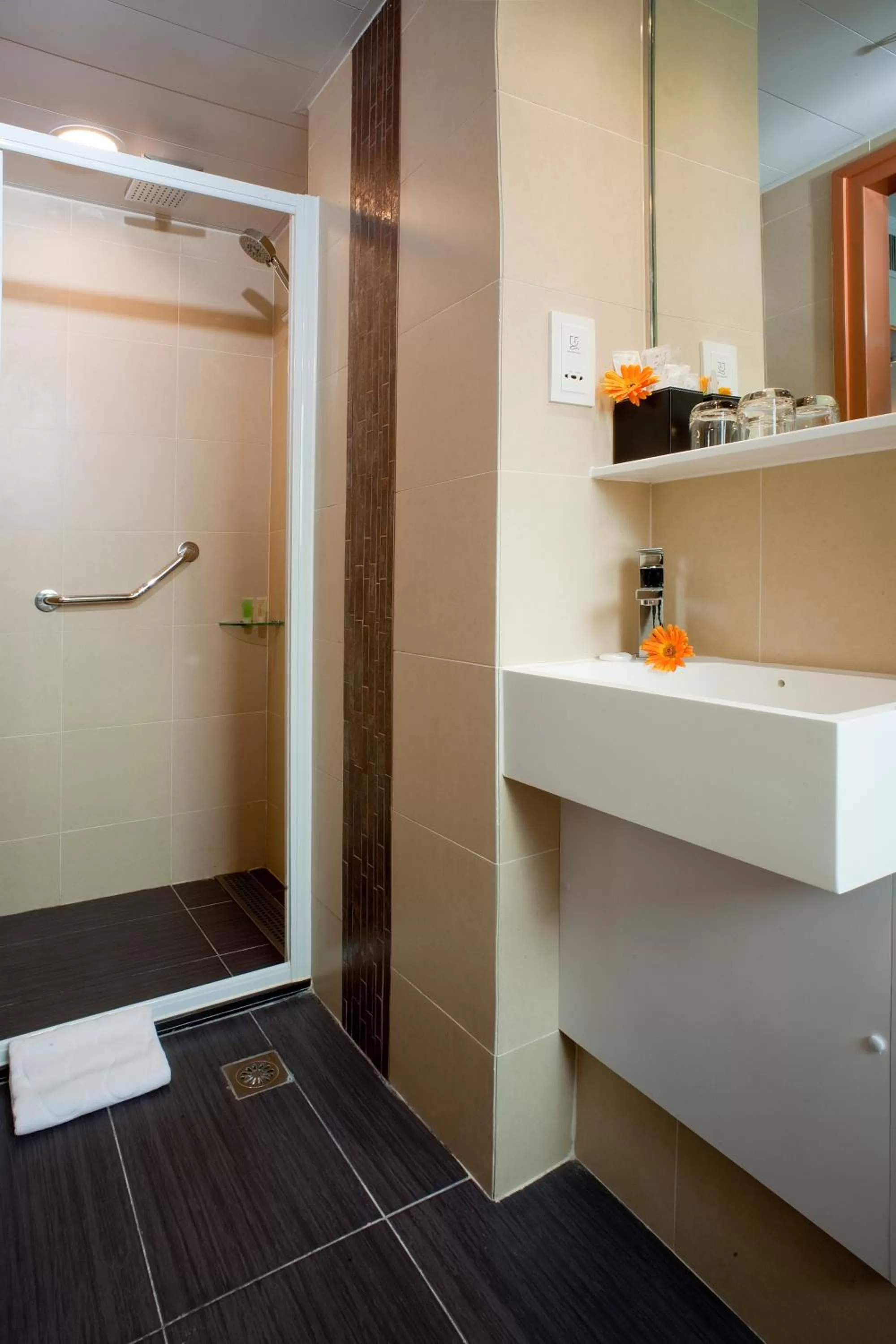 Bathroom in The Cityview - Chinese YMCA of Hong Kong