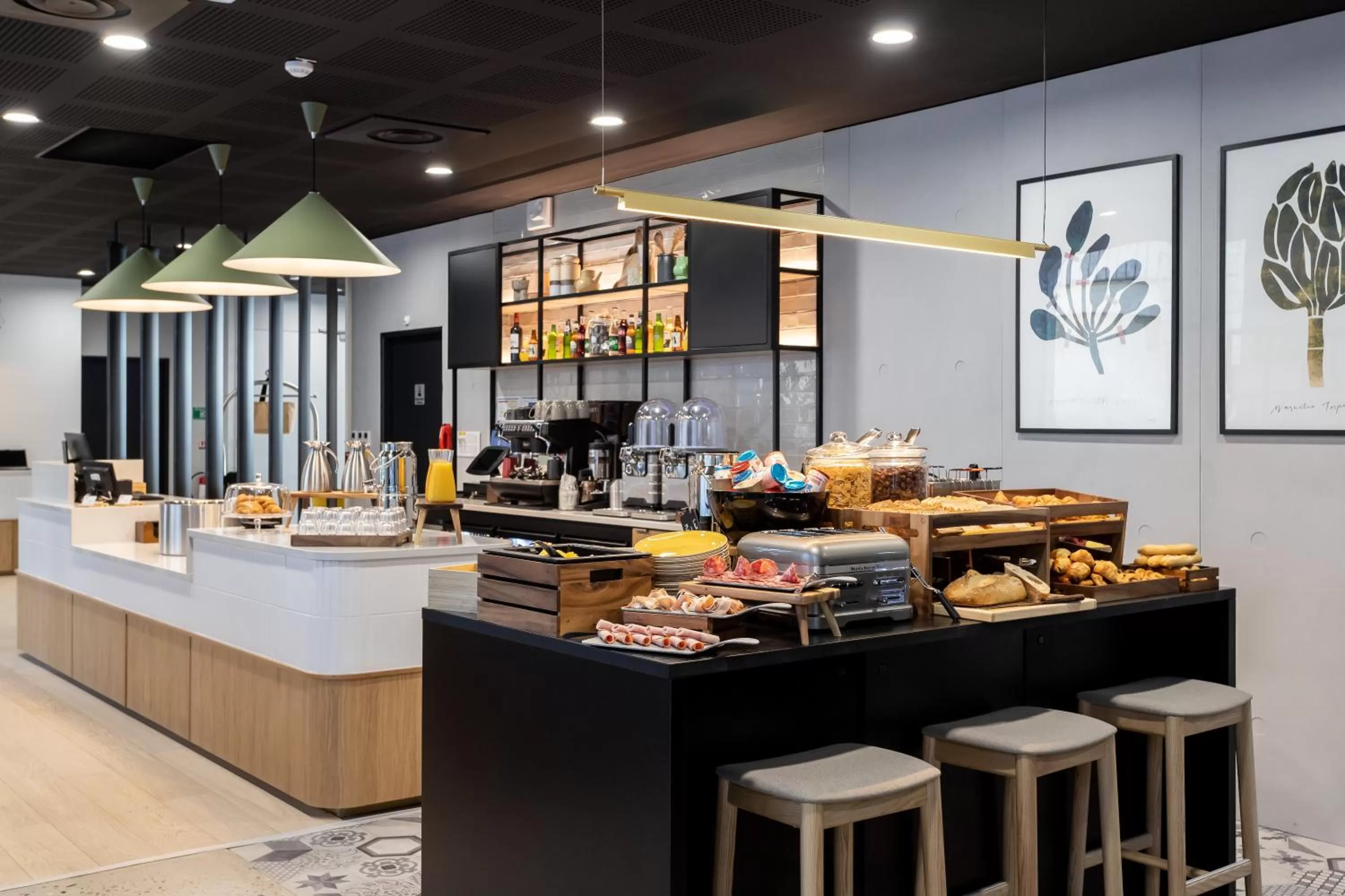 Breakfast in Staycity Aparthotels Bordeaux City Centre