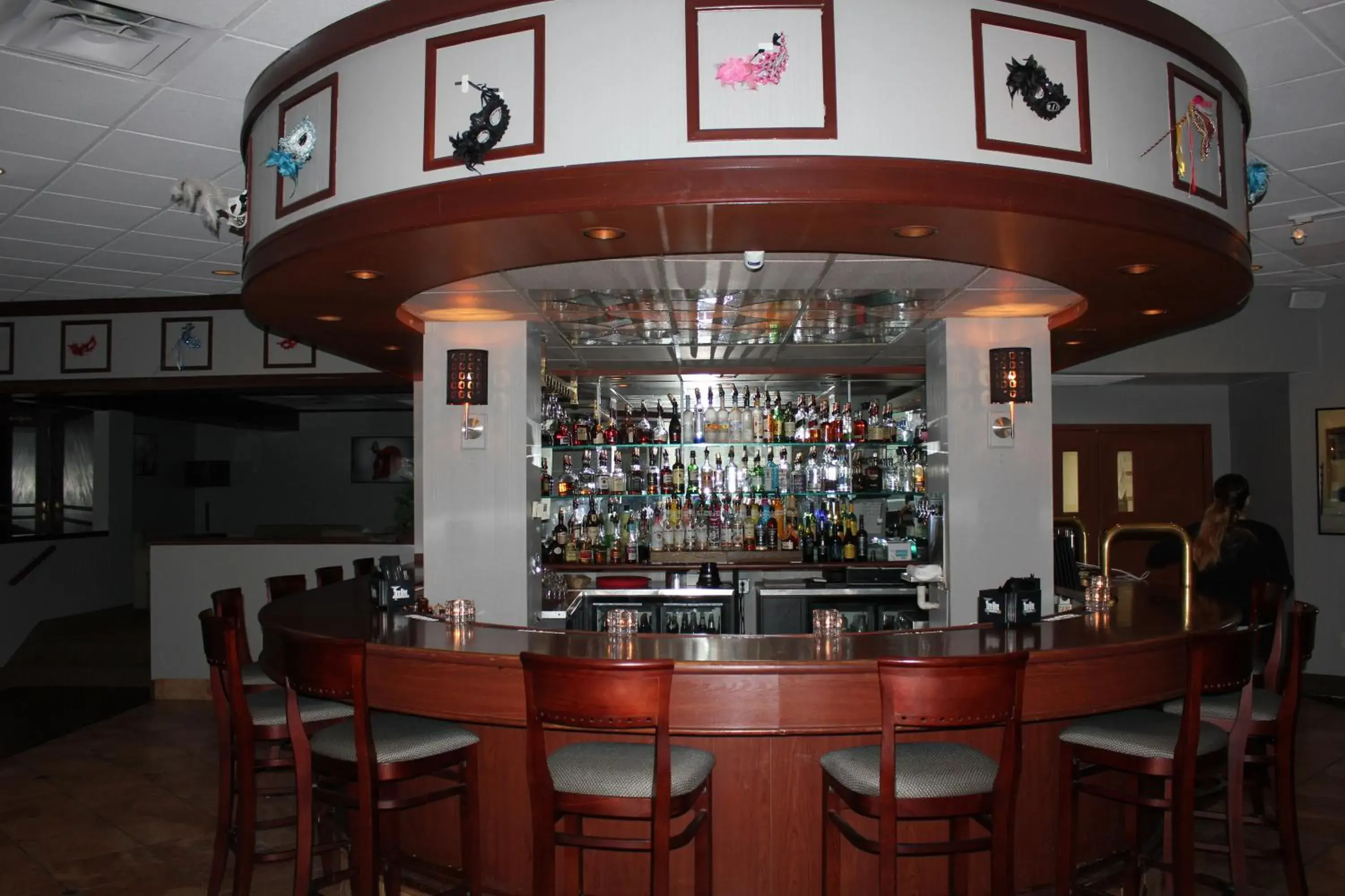Alcoholic drinks, Lounge/Bar in The Avalon Hotel and Conference Center