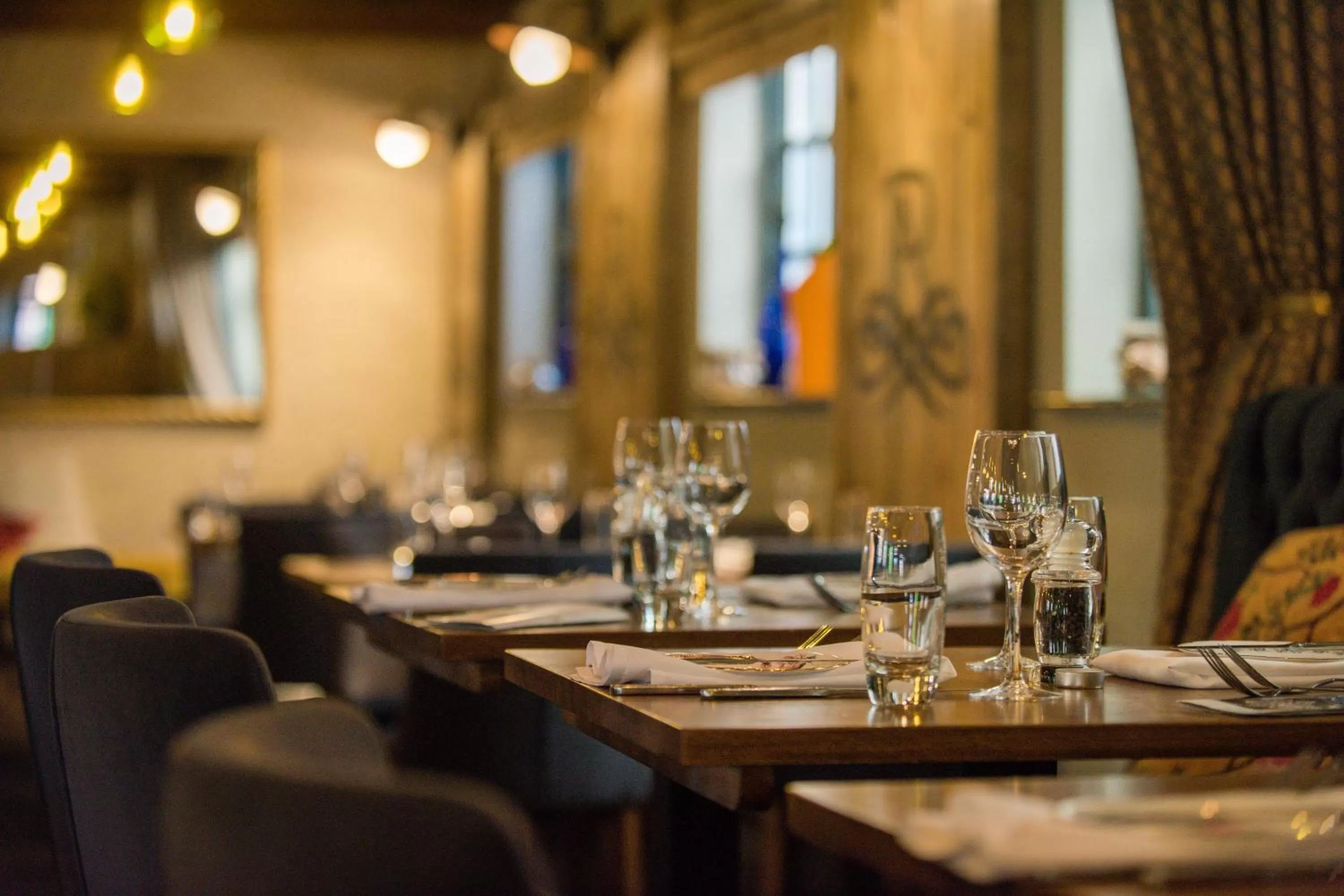 Restaurant/places to eat in The Royal Arms Bed & Breakfast