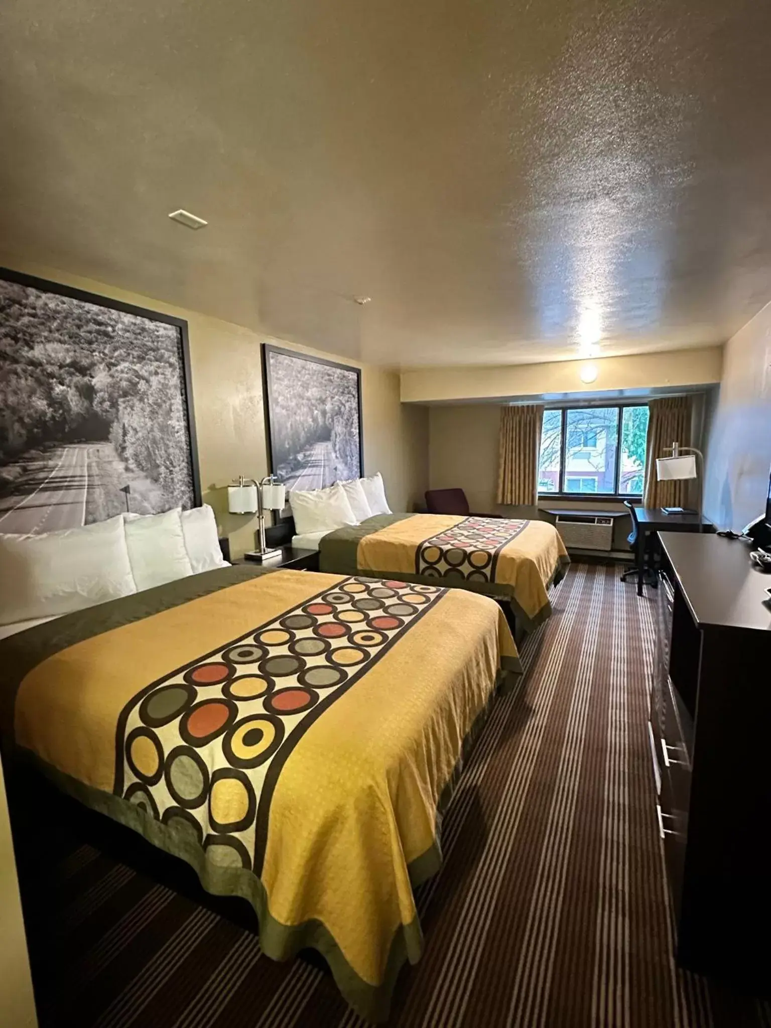 Photo of the whole room, Bed in Super 8 by Wyndham Eau Claire WI Photo of the whole room, Bed in Super 8 by Wyndham Eau Claire WI