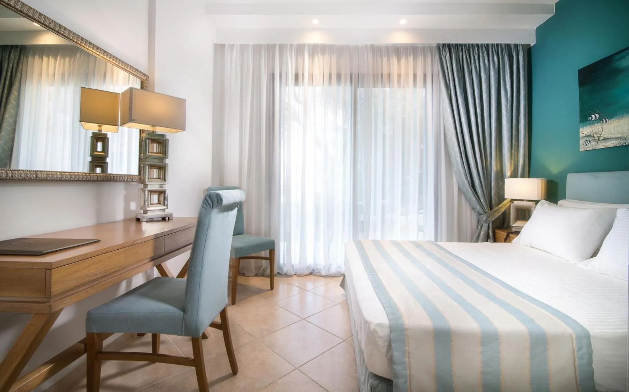 Bed in Flegra Palace