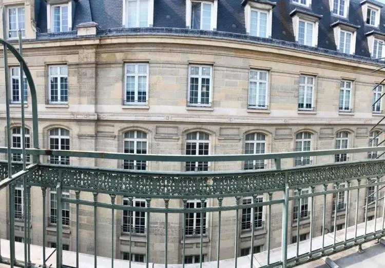 Property Building in Grand Hotel du Calvados