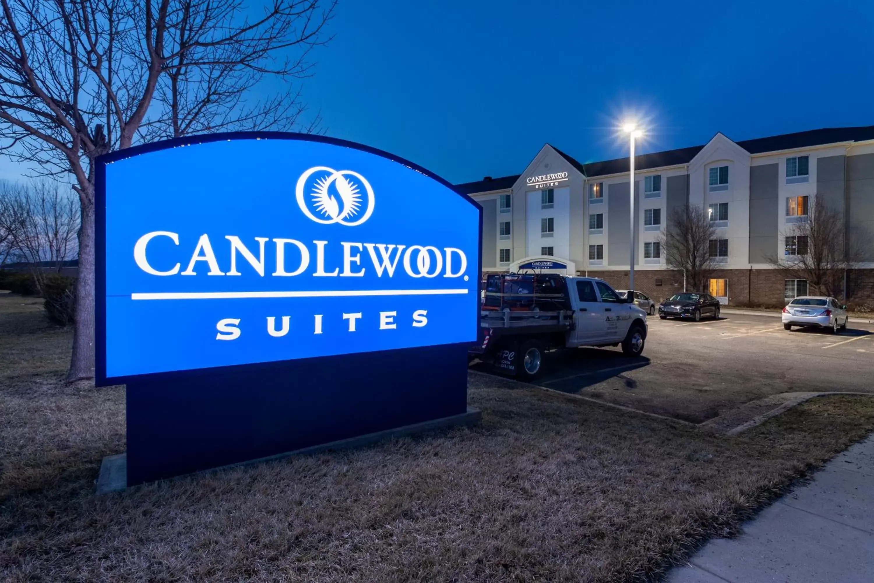 Property Building in Candlewood Suites Lincoln, an IHG Hotel