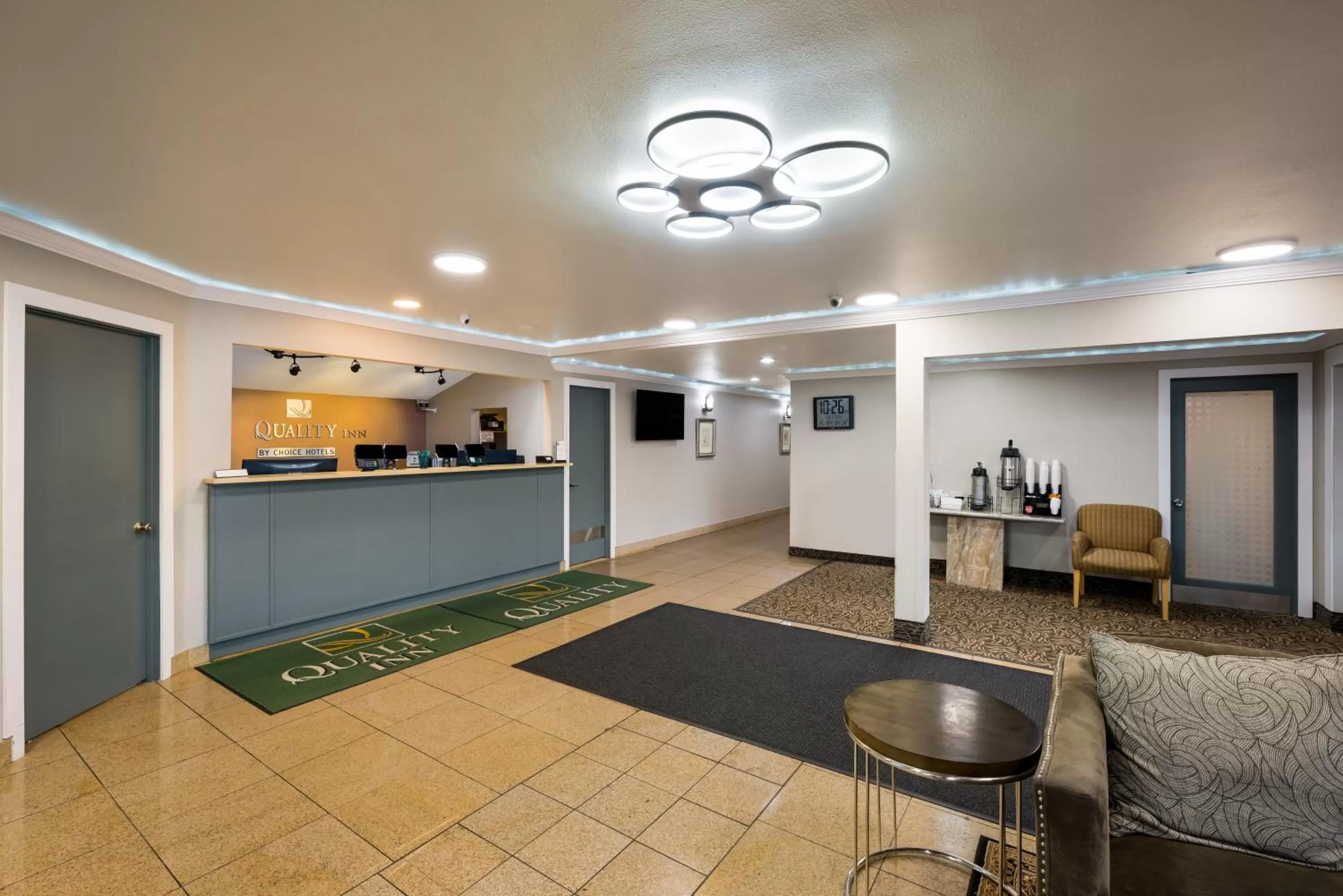 Lobby or reception in Quality Inn SeaTac Airport-Seattle