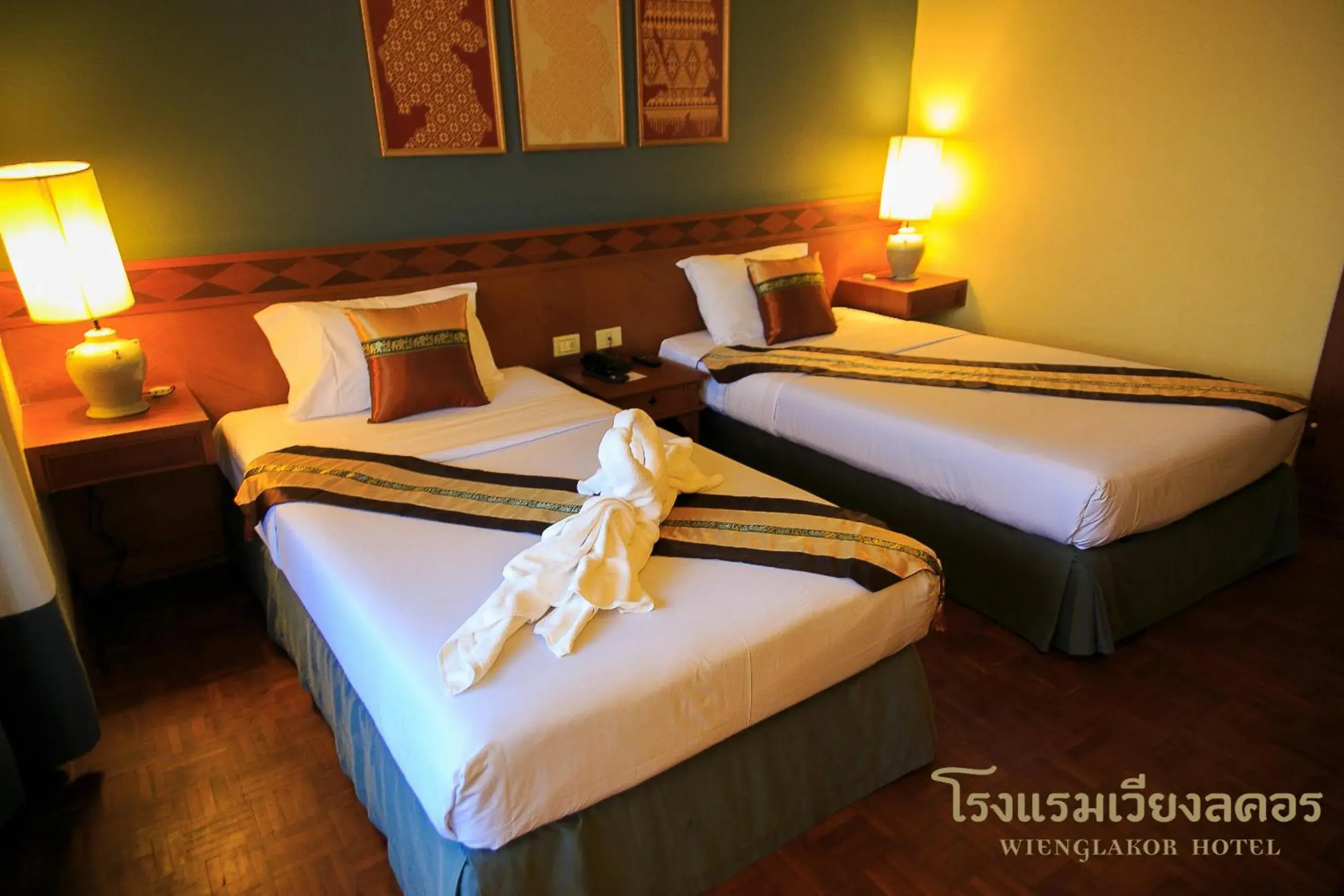 Bed in Wienglakor Hotel (SHA Extra Plus)