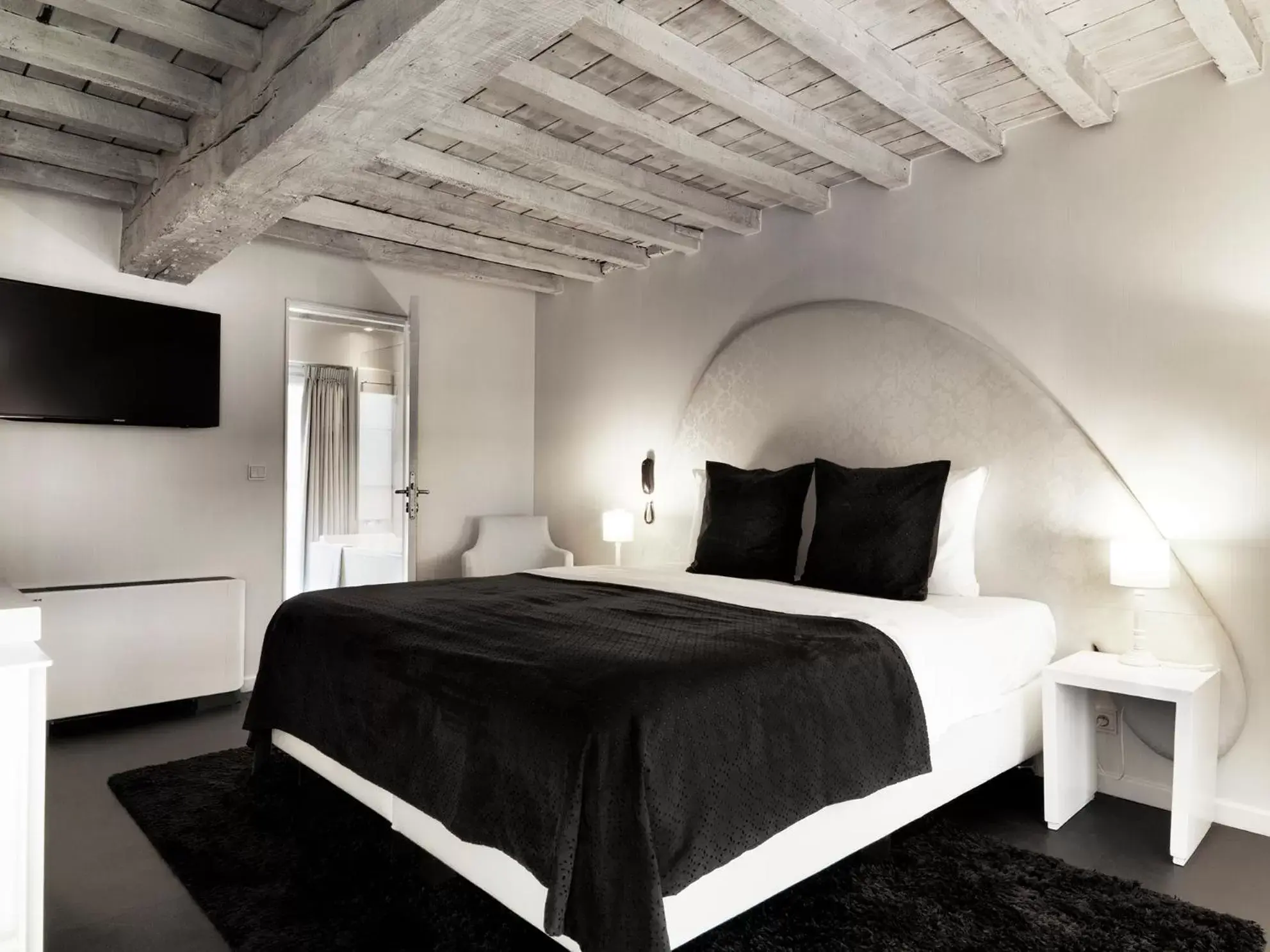 Bed in Hotel Harmony Bed in Hotel Harmony