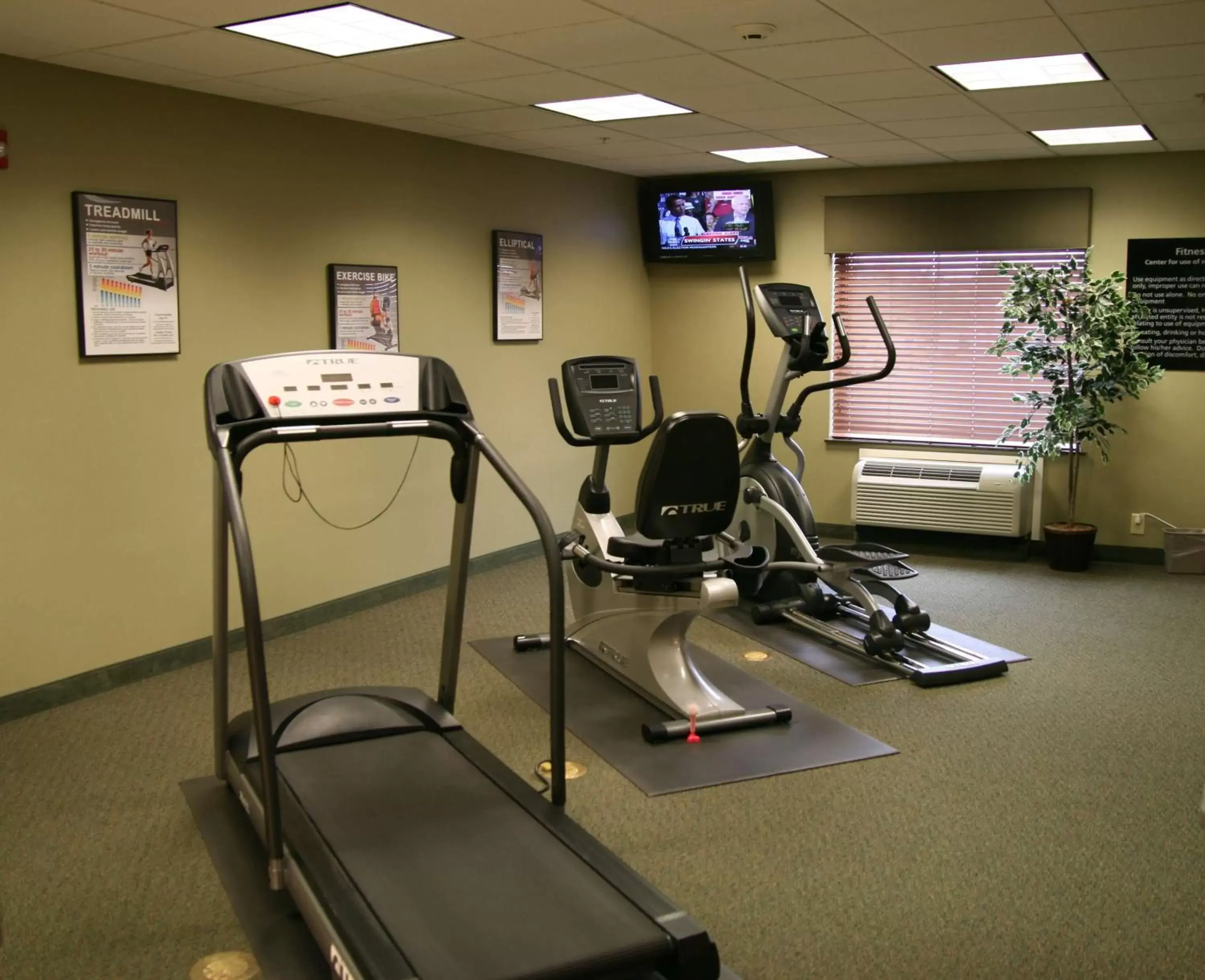 Fitness centre/facilities, Fitness Center/Facilities in Hampton Inn Clinton
