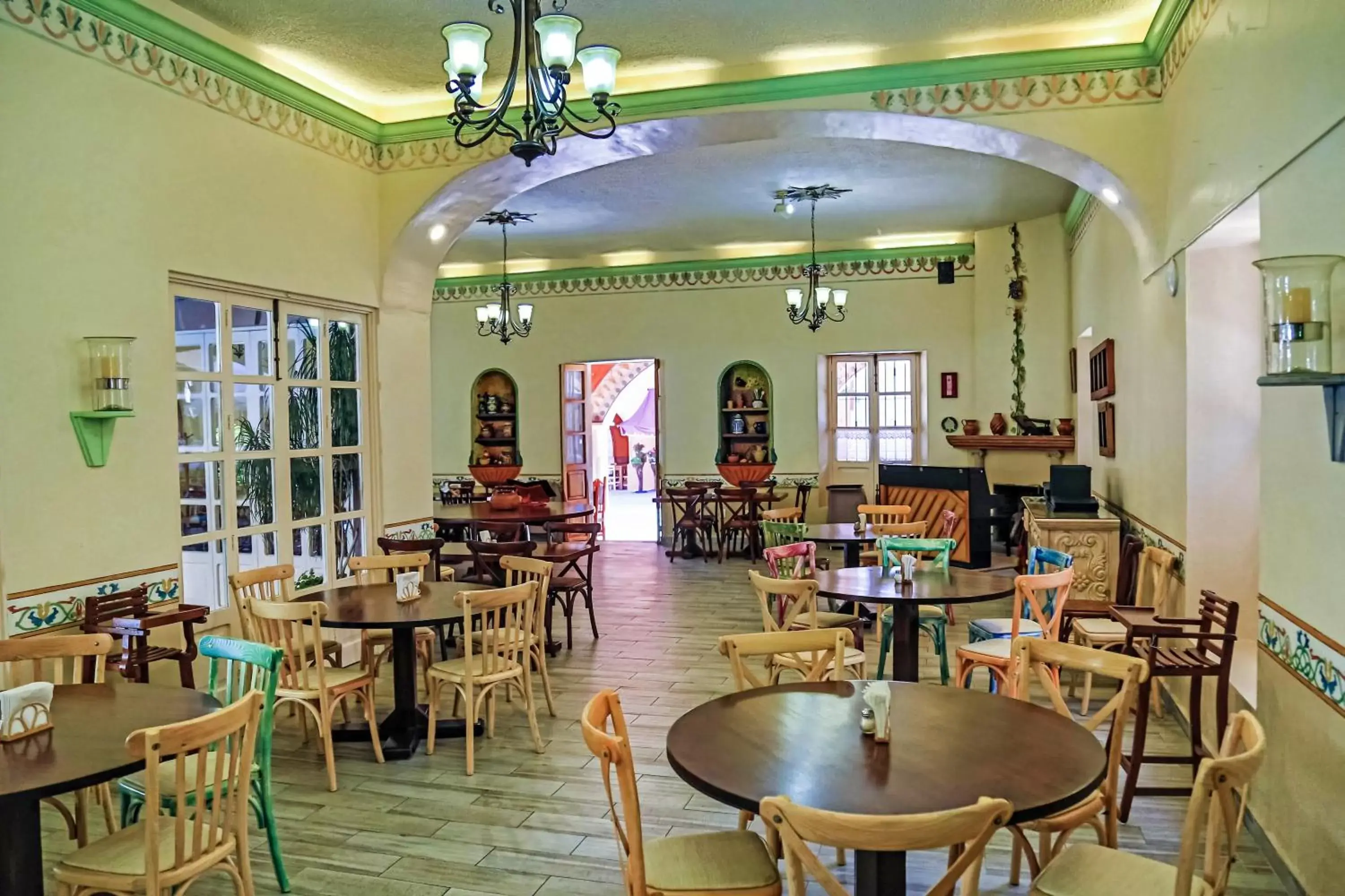 Restaurant/places to eat in Hotel La Plaza de Tequisquiapan Restaurant/places to eat in Hotel La Plaza de Tequisquiapan