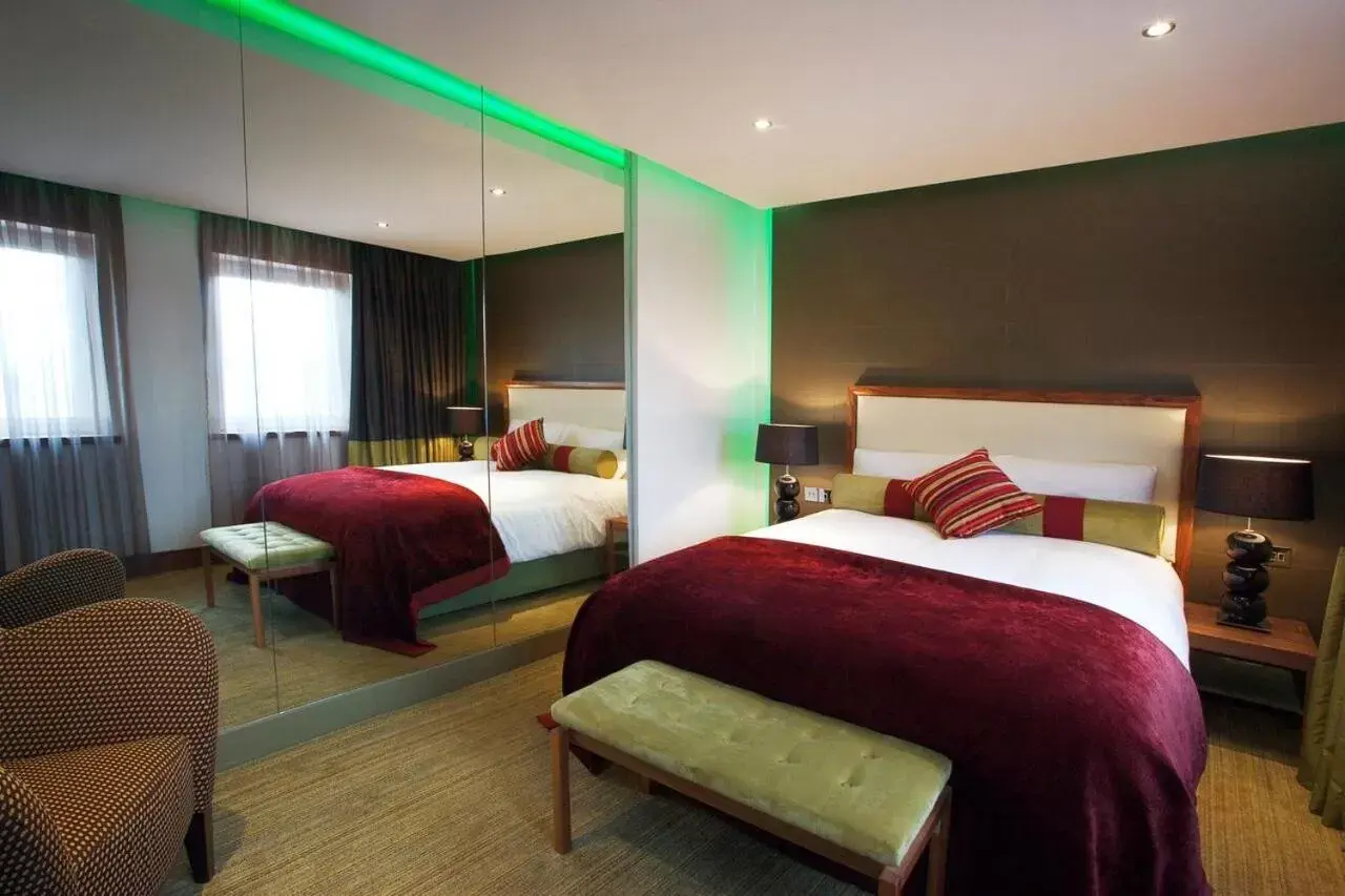 Bed in Rochestown Park Hotel