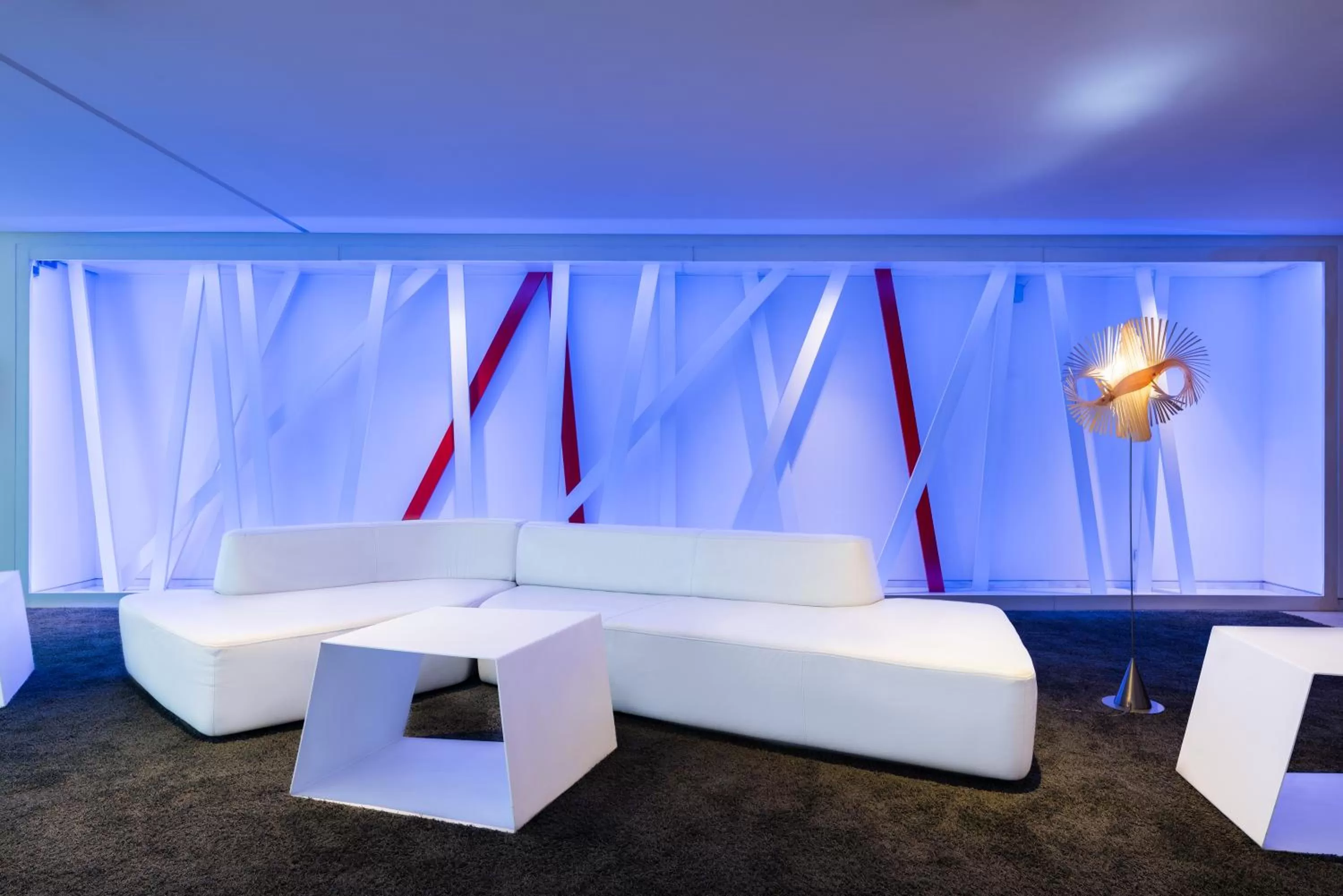 Lounge or bar in Eurostars Palacio de Cristal