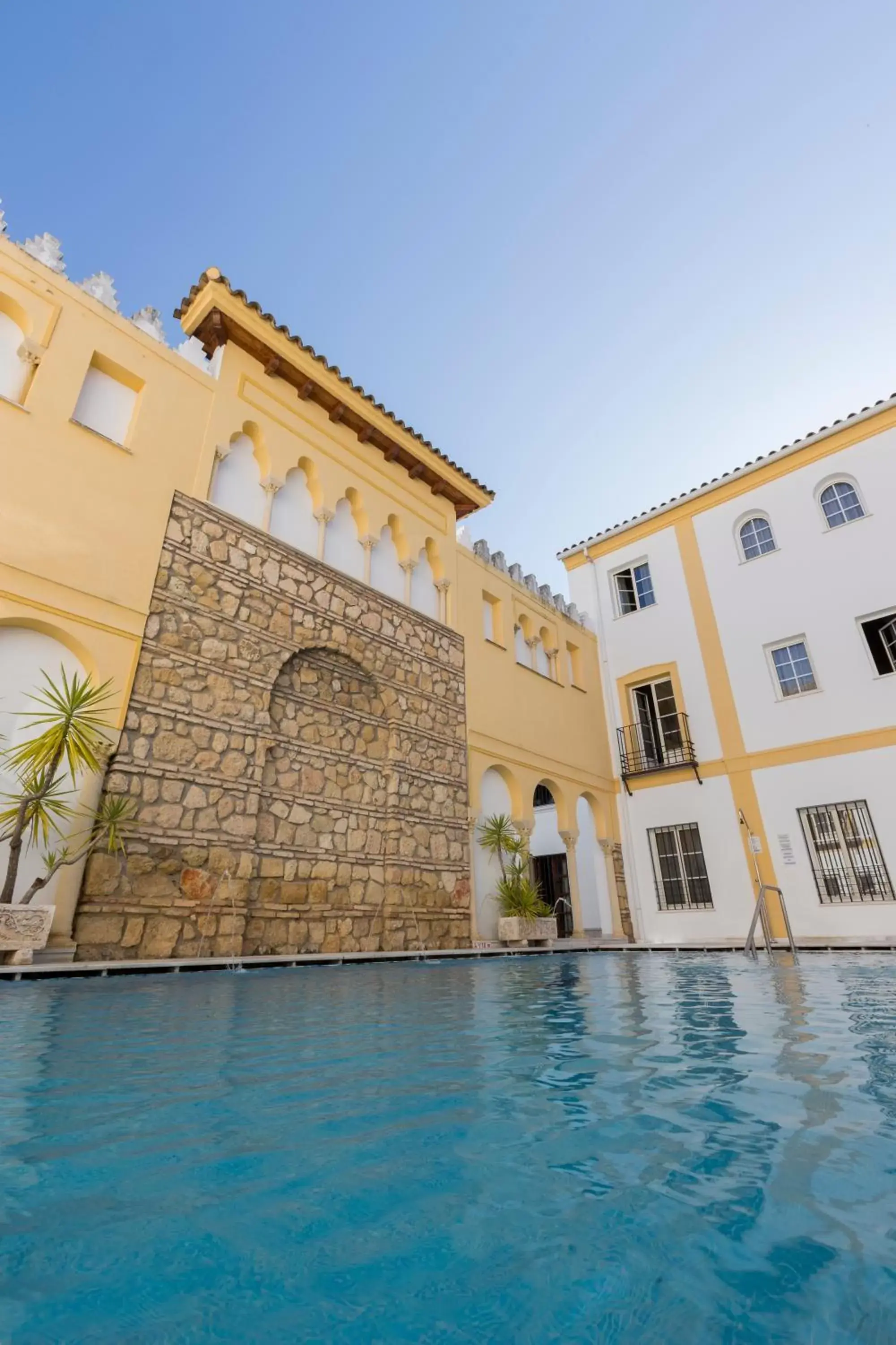 Swimming pool, Property Building in Macia Alfaros