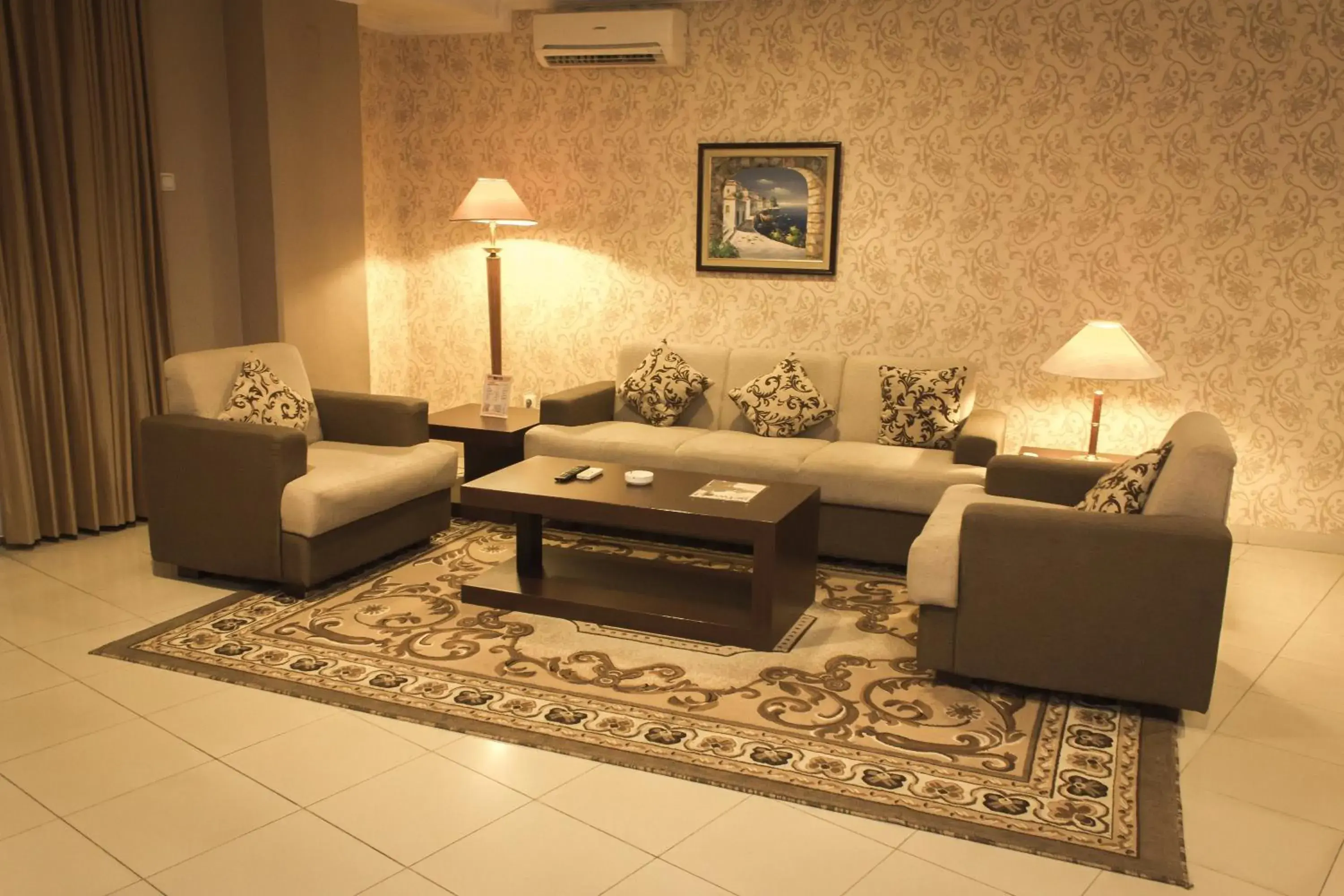 Living room, Seating Area in Travellers Suites Serviced Apartments