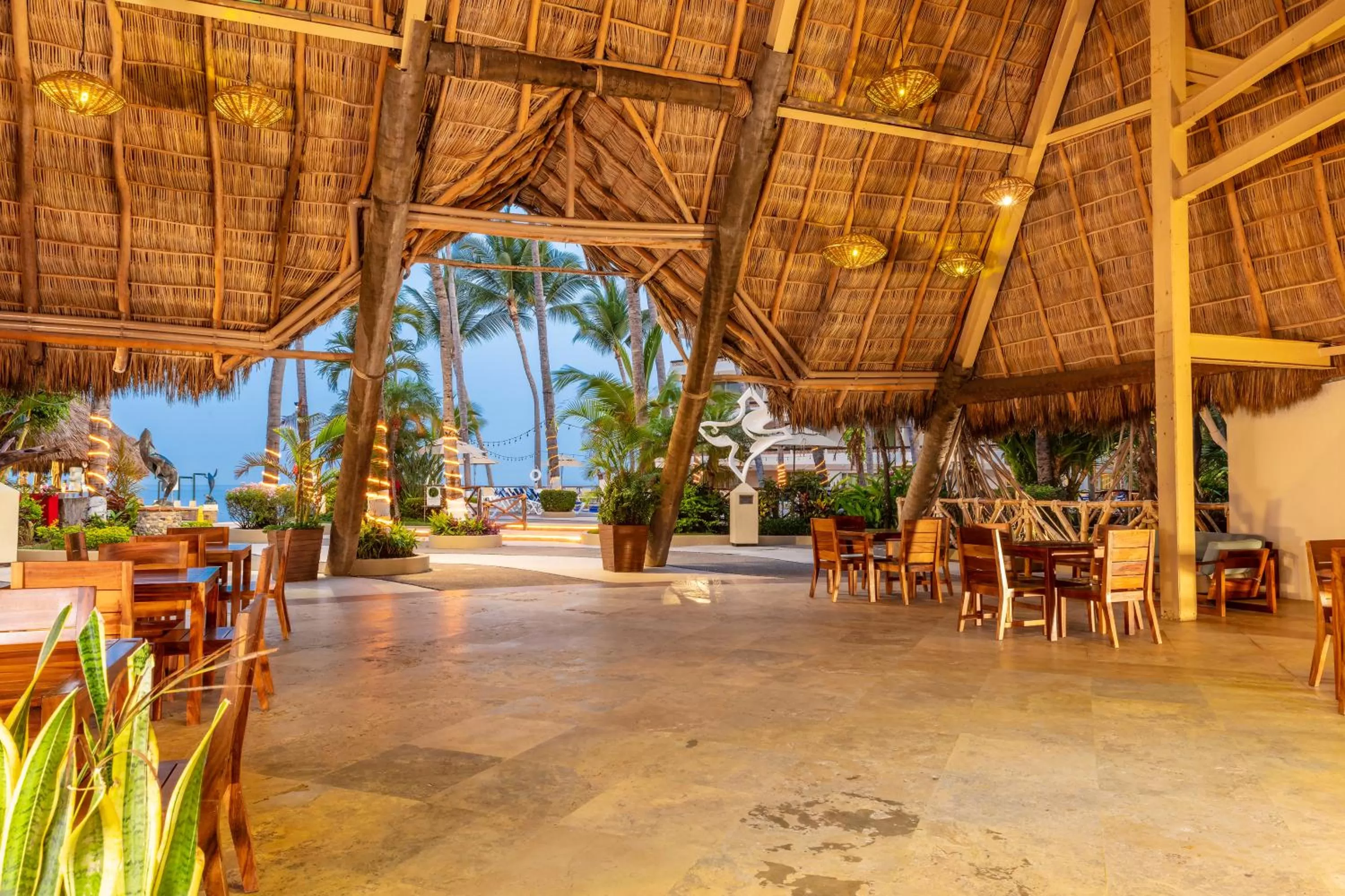 Restaurant/places to eat in Las Palmas by the Sea All Inclusive