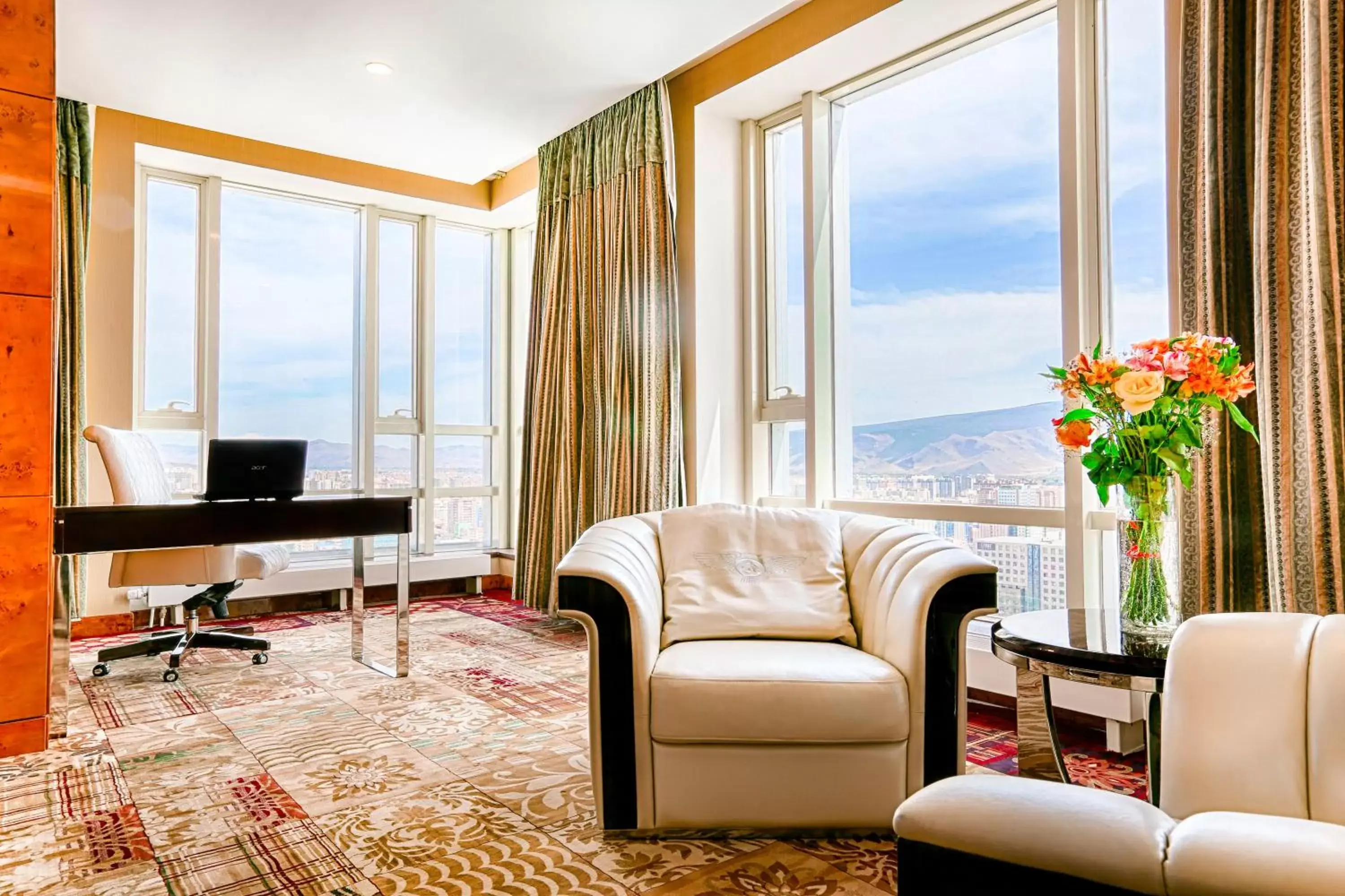 Living room, Seating Area in Best Western Premier Tuushin Hotel