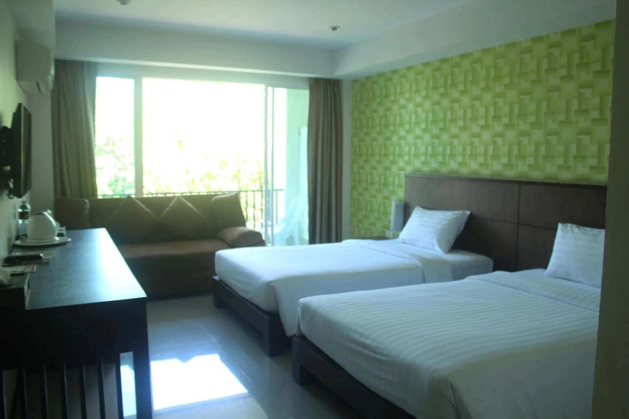 Bed in Lub Sbuy House Hotel - SHA