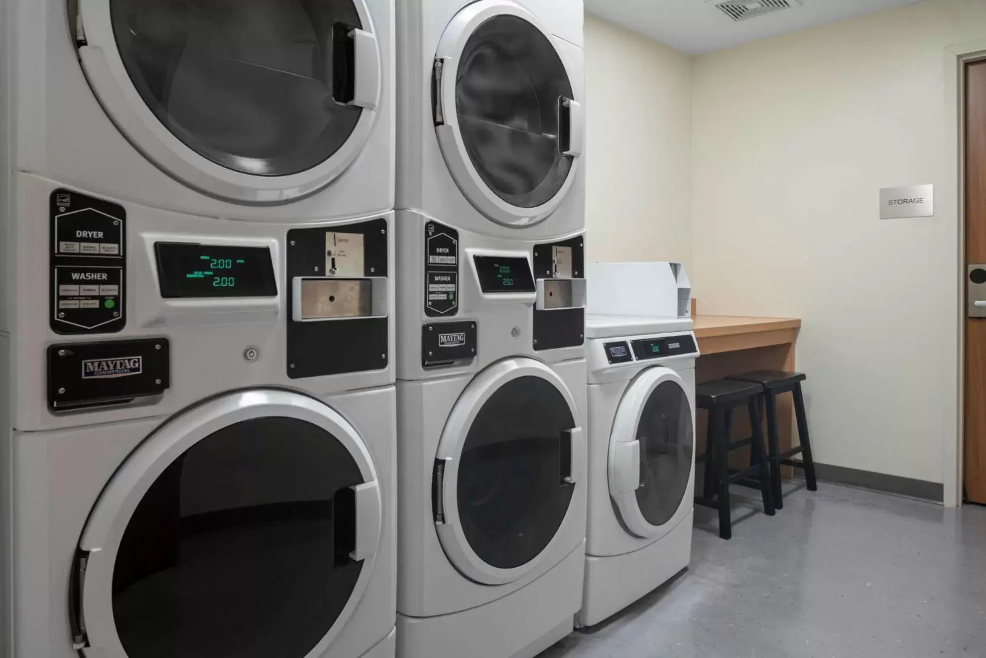 laundry in Fairfield by Marriott Inn & Suites Dallas DFW Airport North, Irving