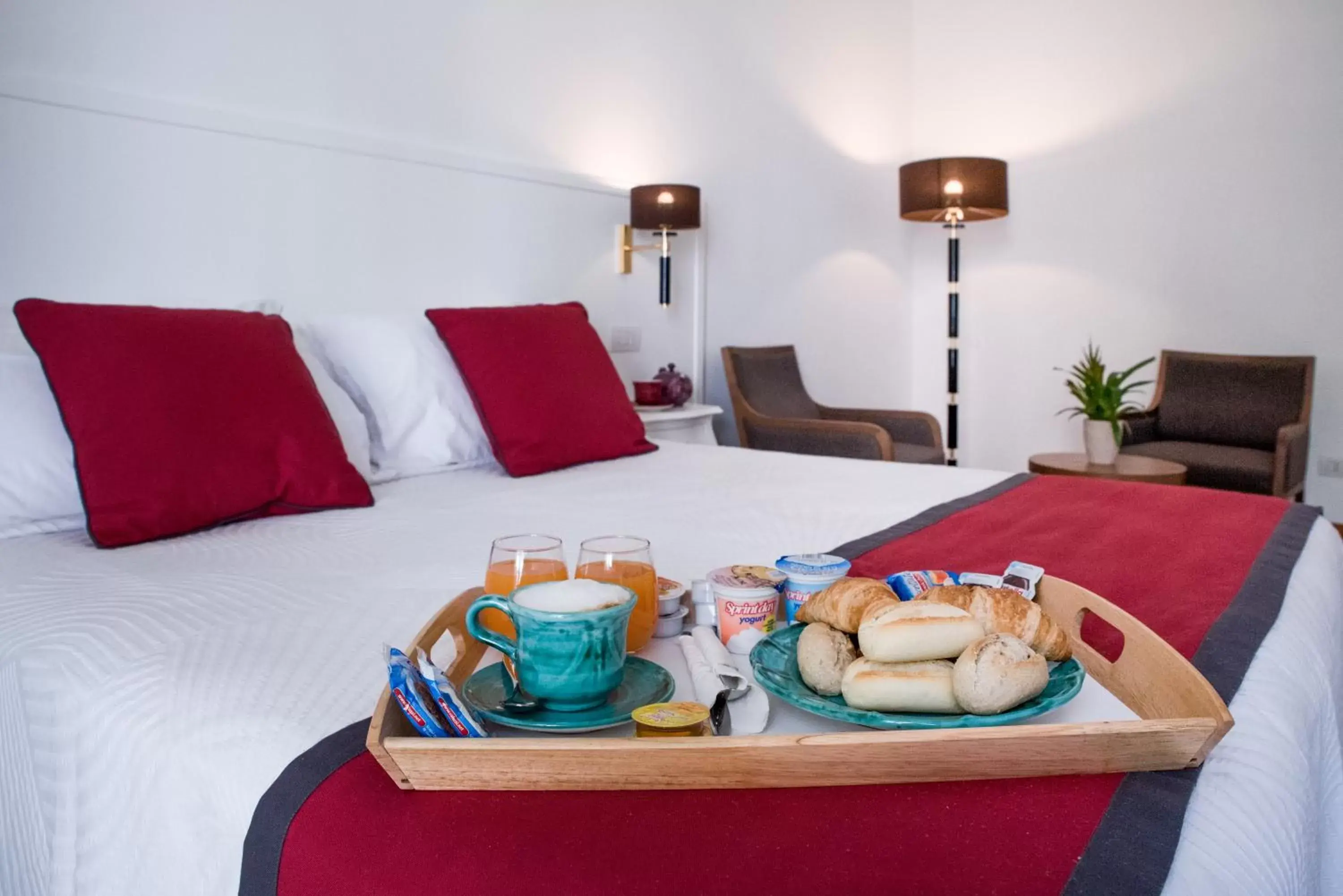 Coffee/tea facilities, Bed in Amalfi Luxury House
