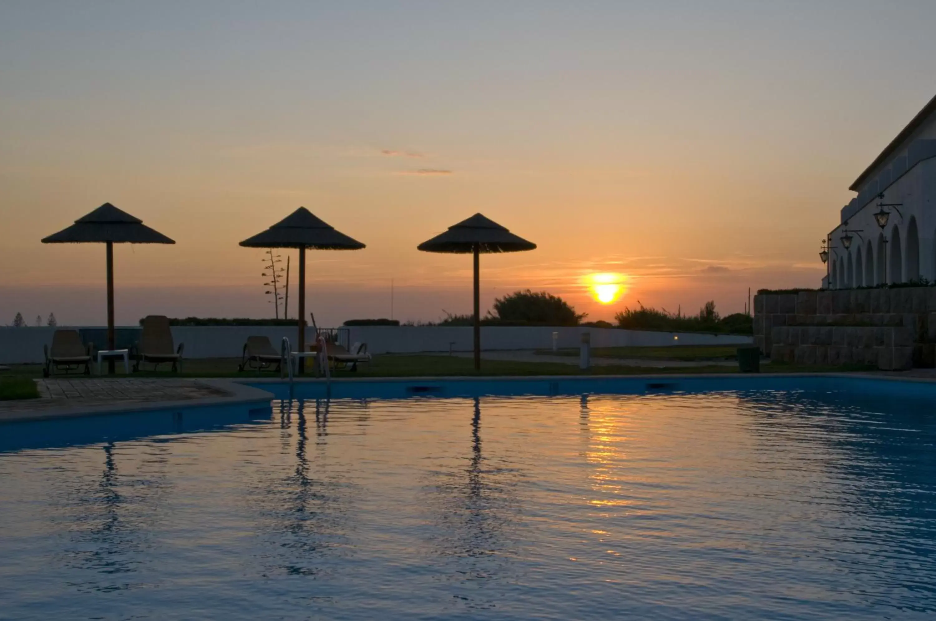 Facade/entrance, Swimming Pool in Pousada de Sagres