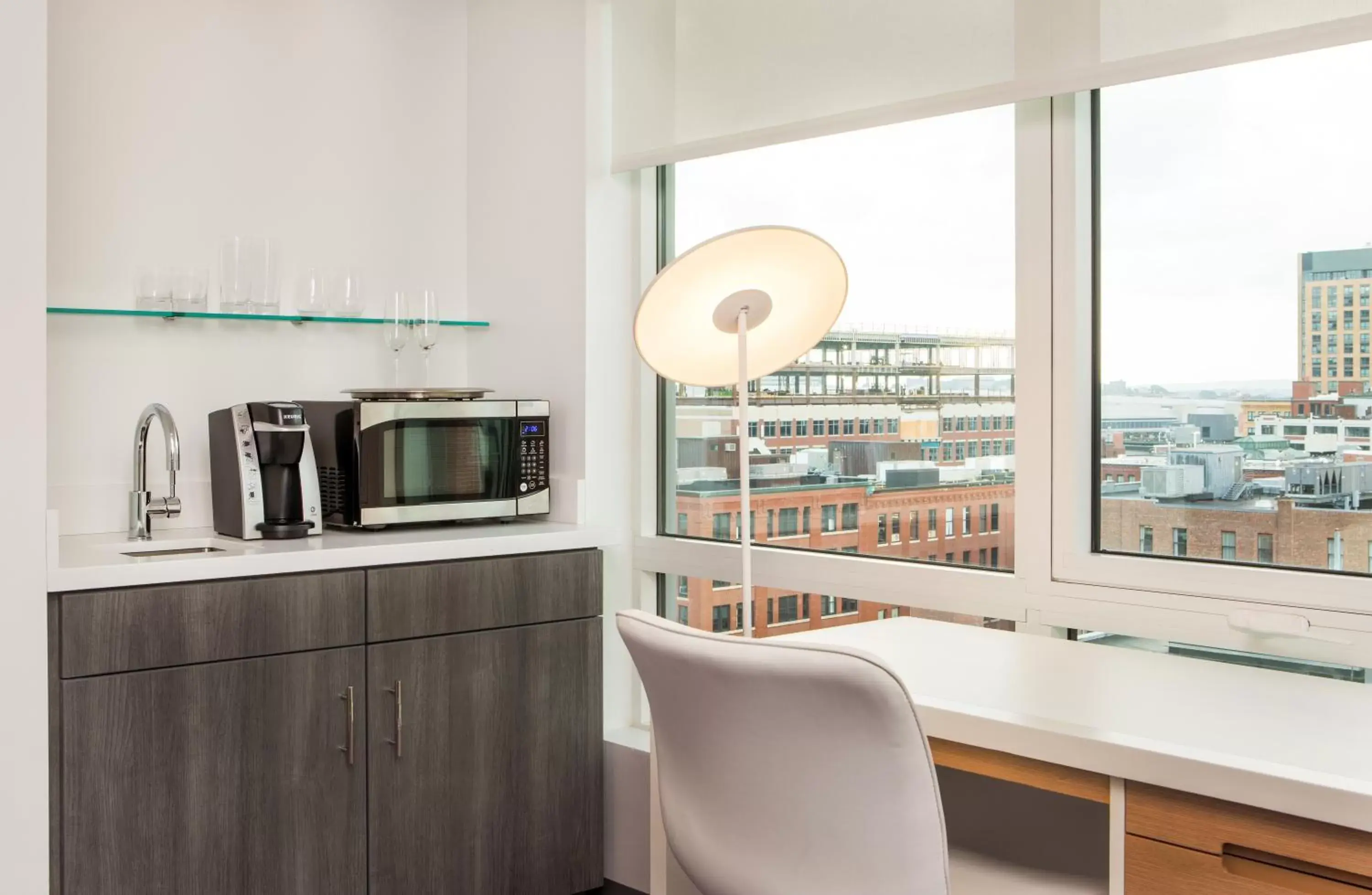 Kitchen or kitchenette, Kitchen/Kitchenette in YOTEL Boston